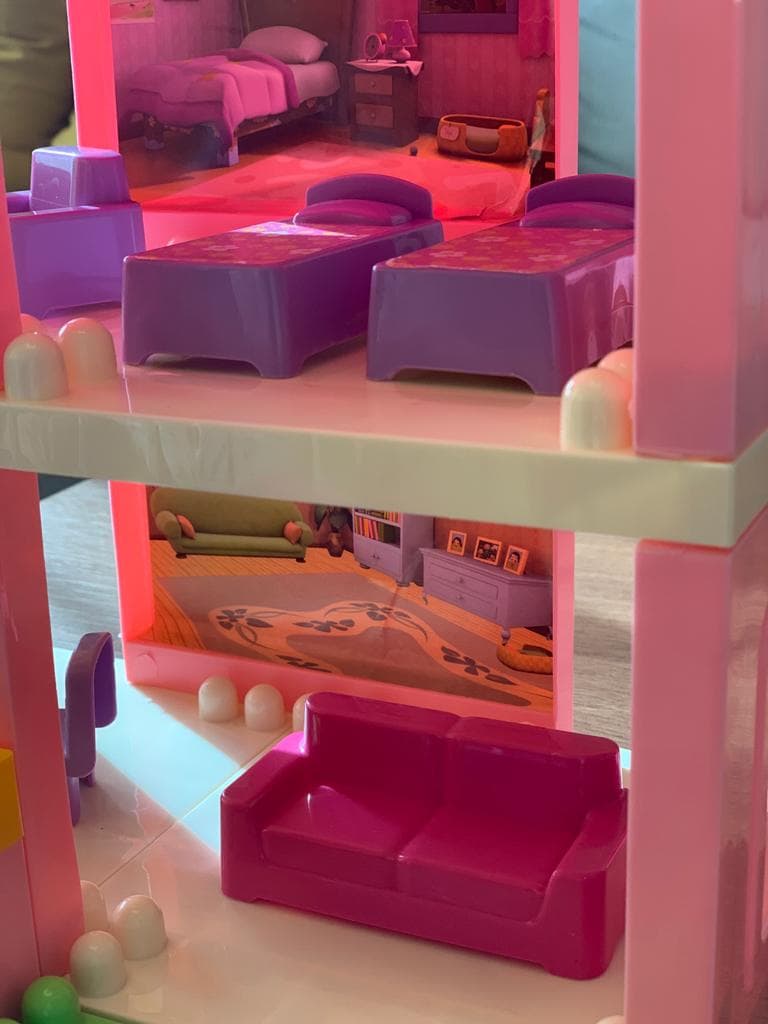 Doll's House image 3