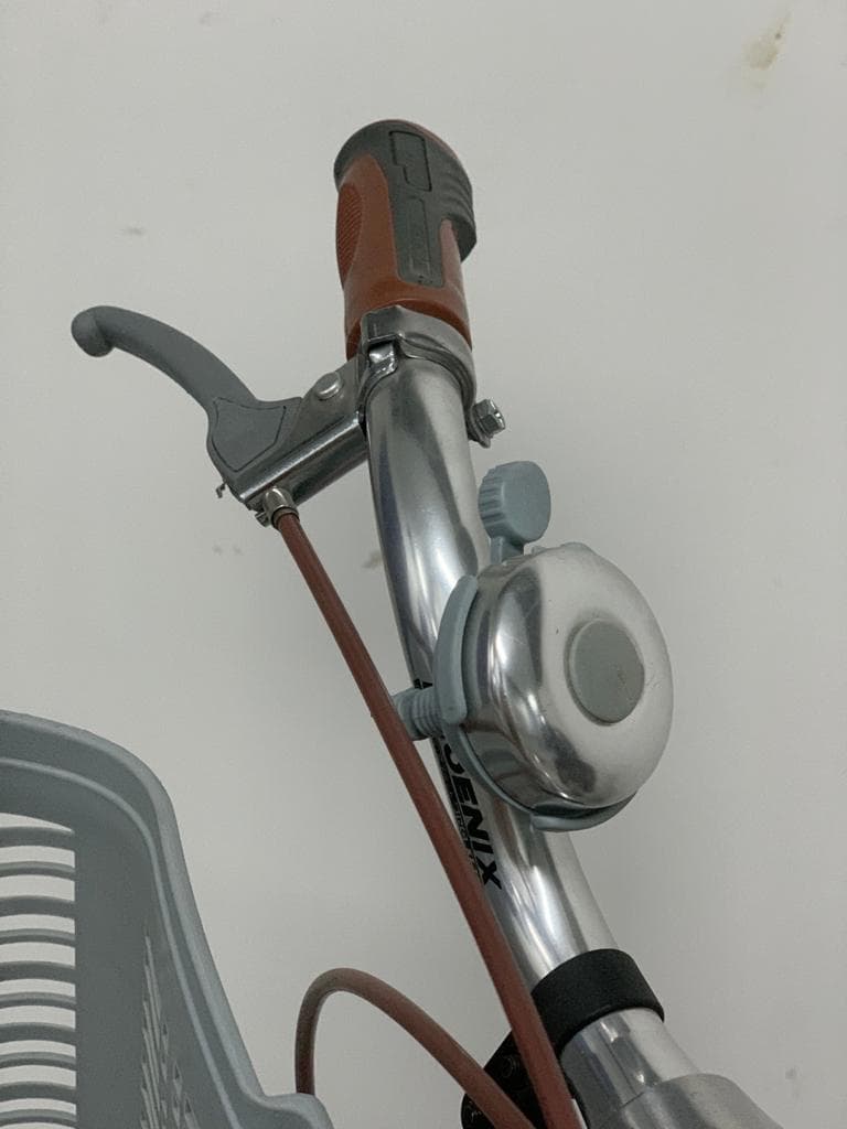 City Bicycle And Child Seat image 9