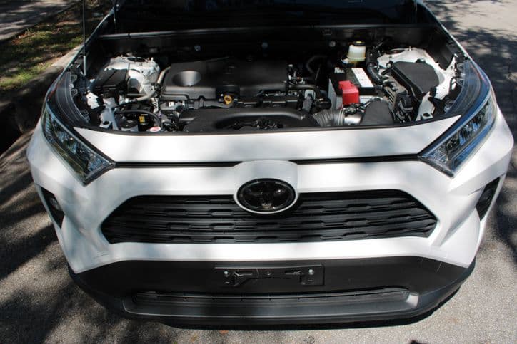  used Toyota Rav4 XLE image 4