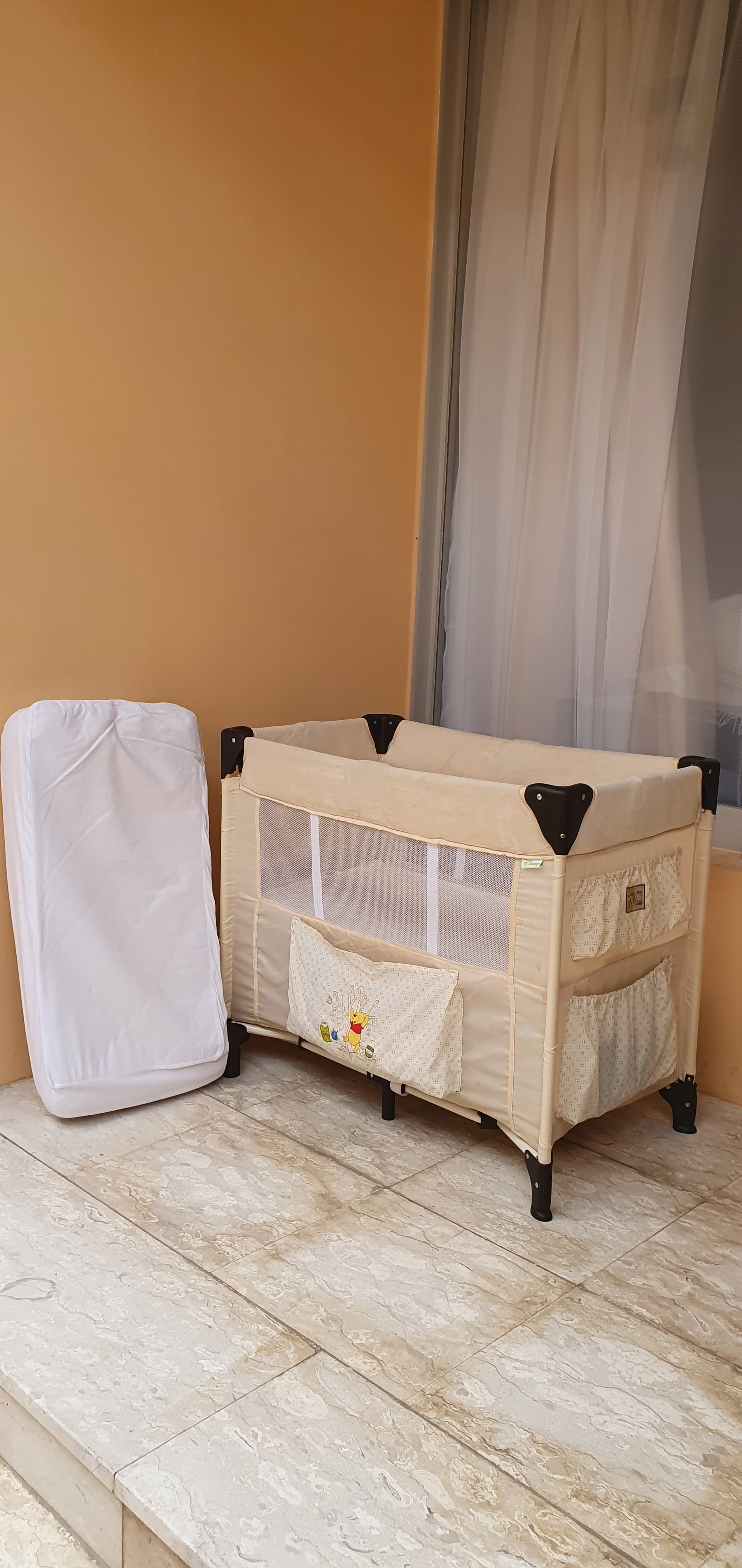 Baby bed with matress - For Sale in Bahrain
