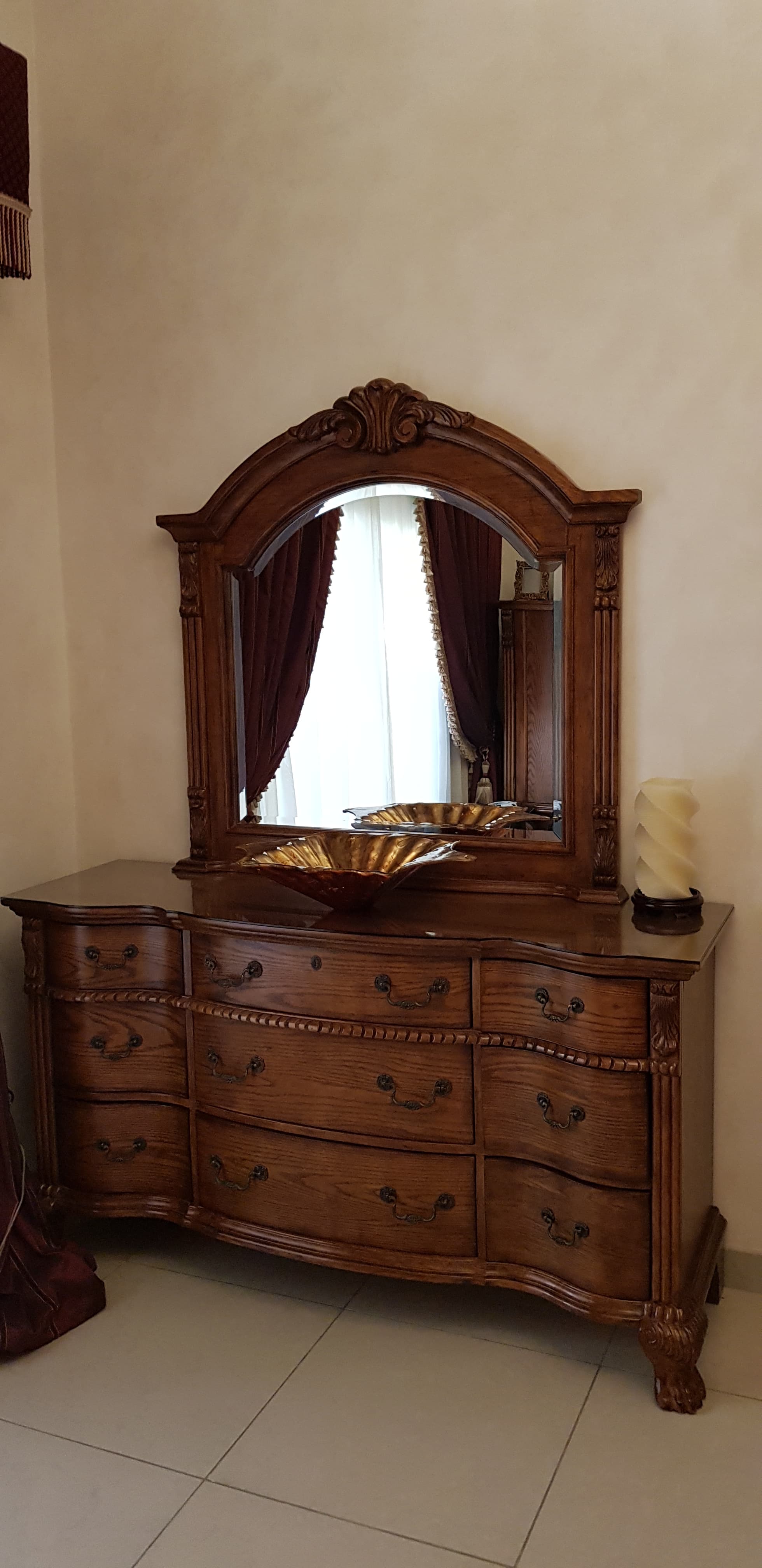 5 Piece King Bedroom set image 4