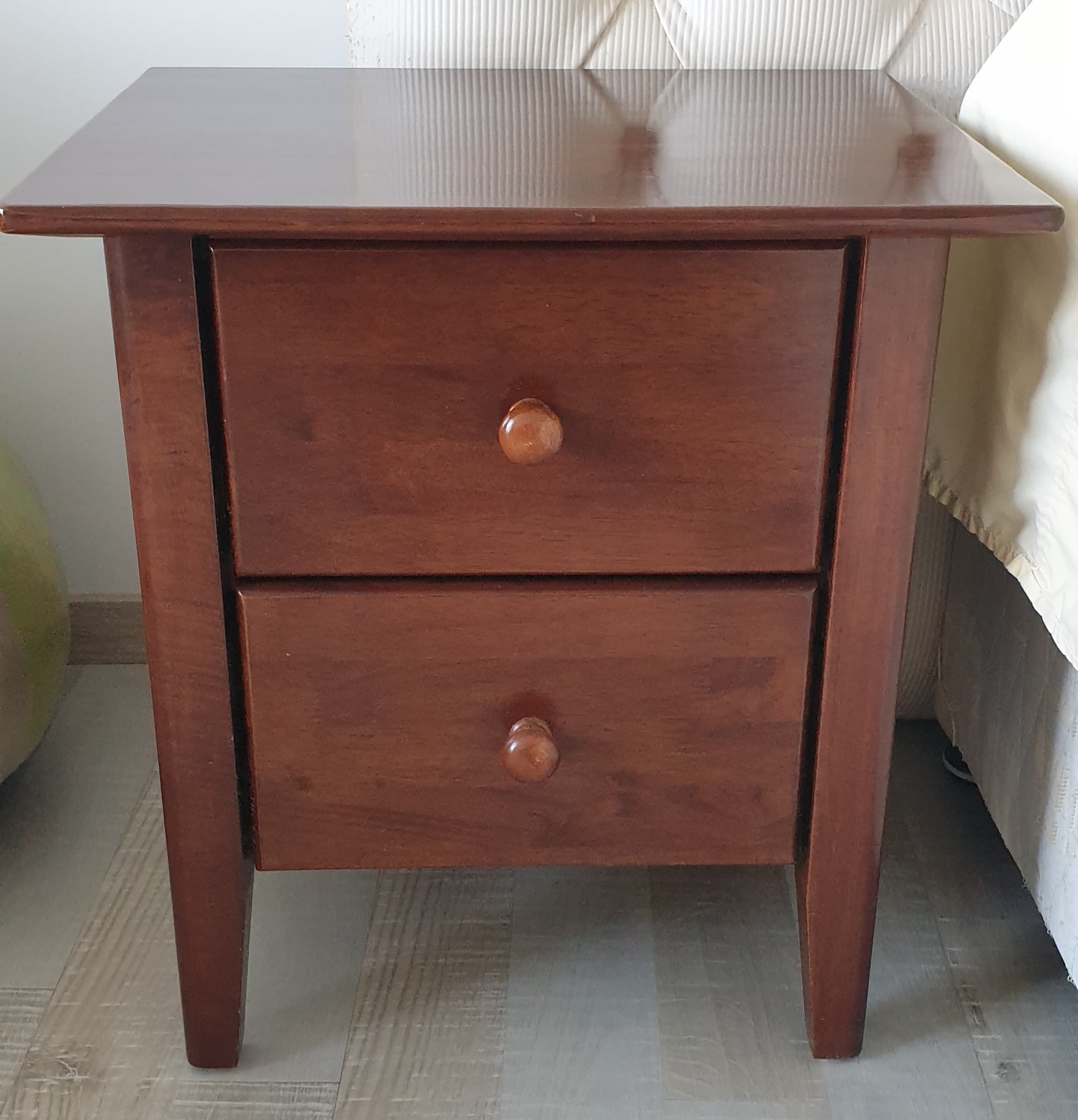BEDSIDE LOCKERS - For Sale in Bahrain