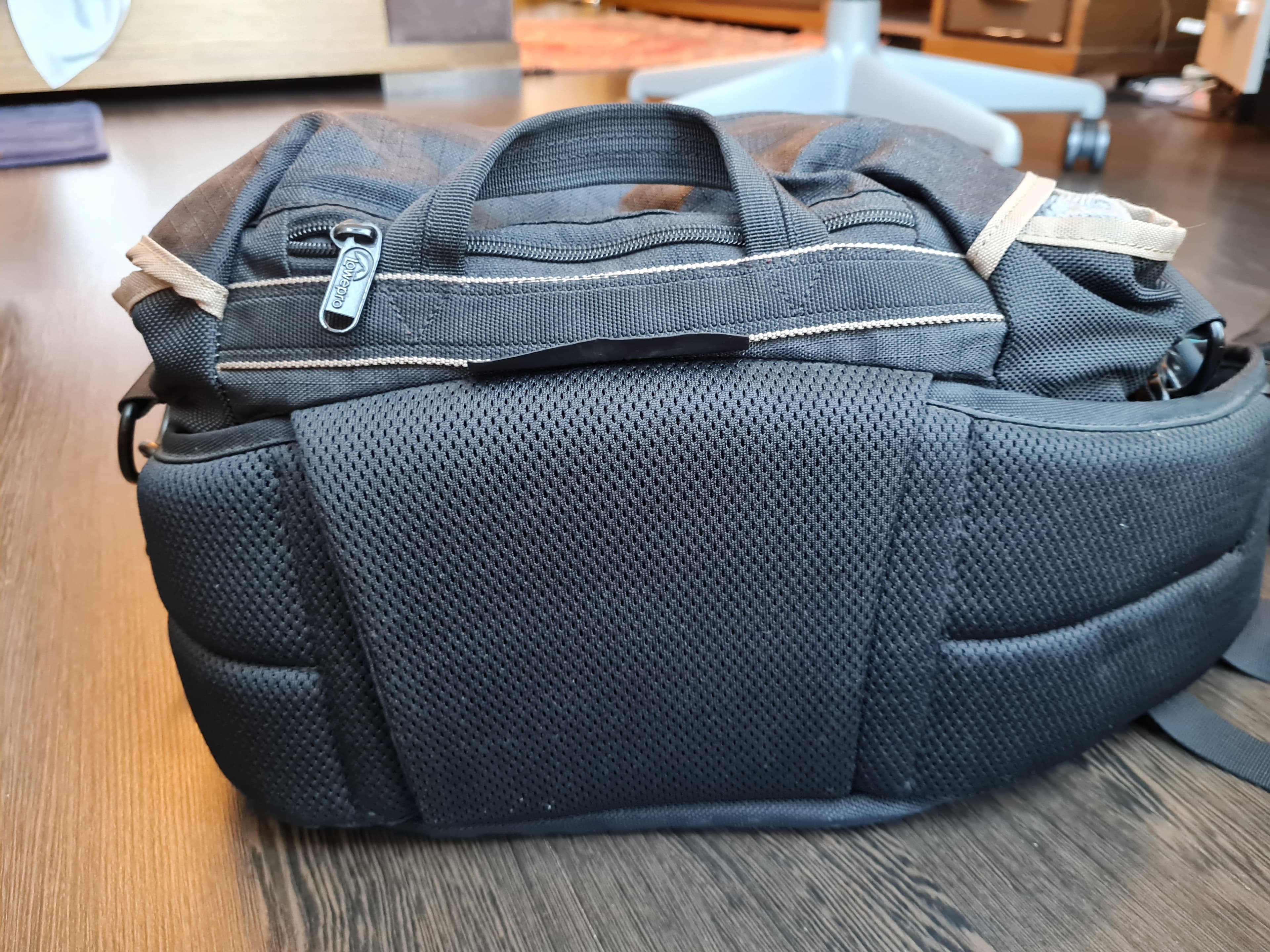 Lowepro Camera Bag  image 5