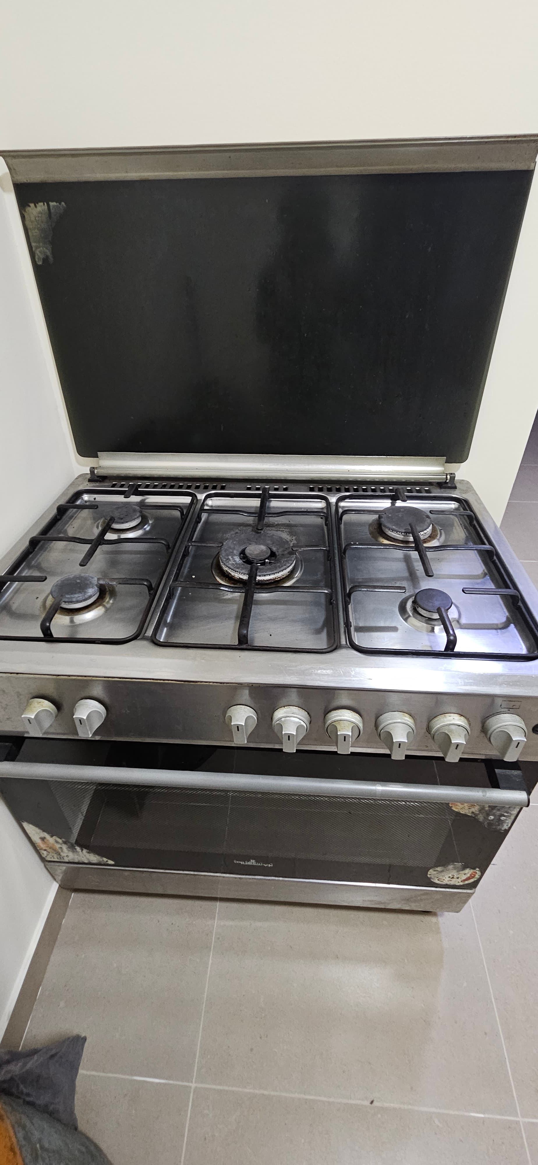 5 Burner Cooking Range  image 3