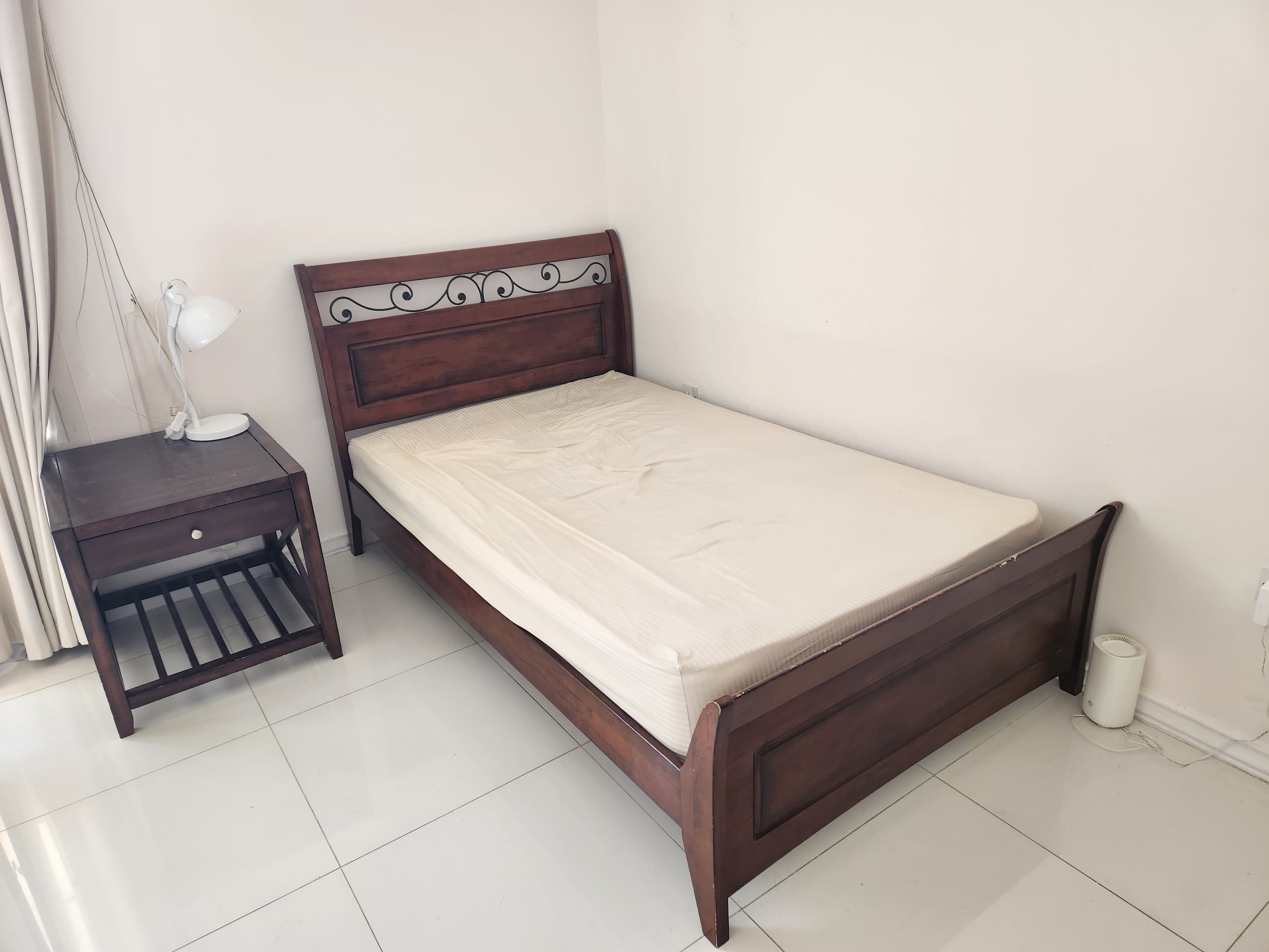 Household items  image 18