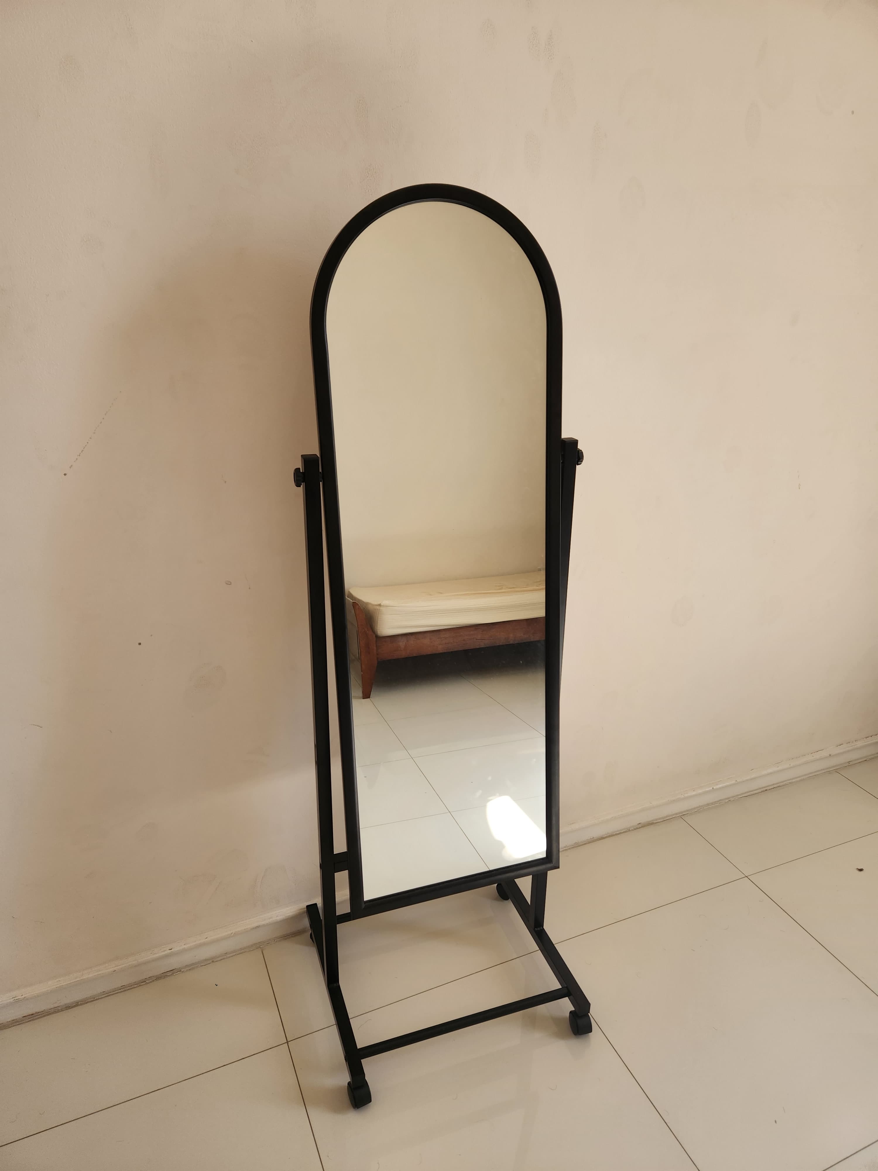 Household items  image 16