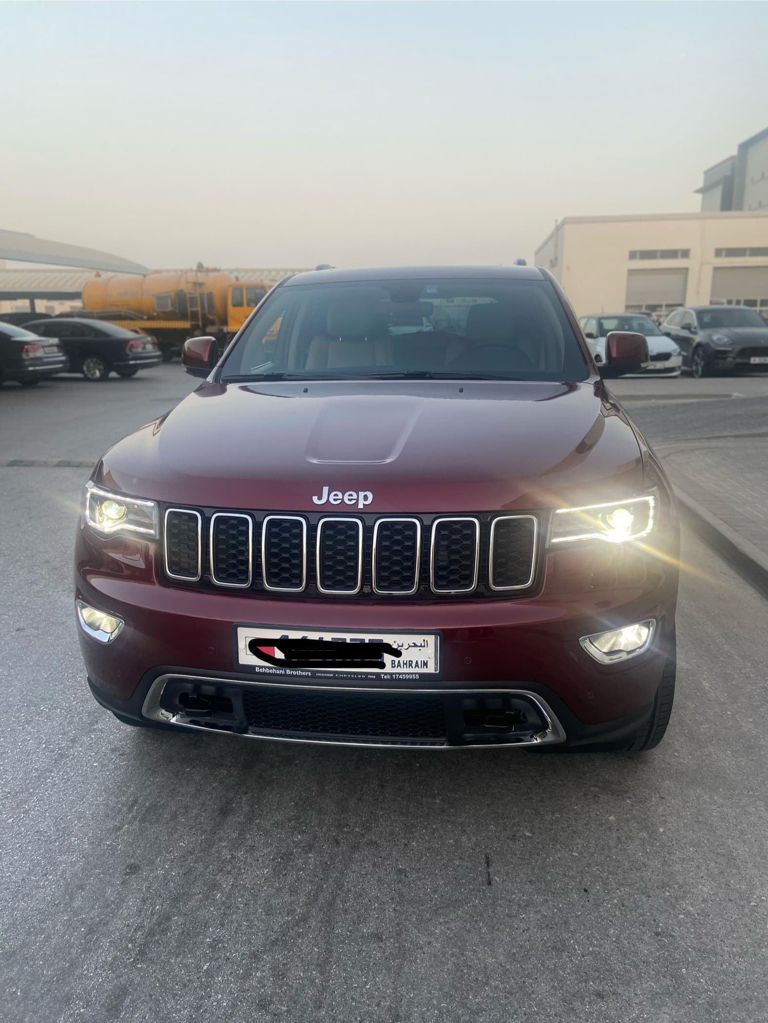 Jeep Grand Cherokee Limited image 1