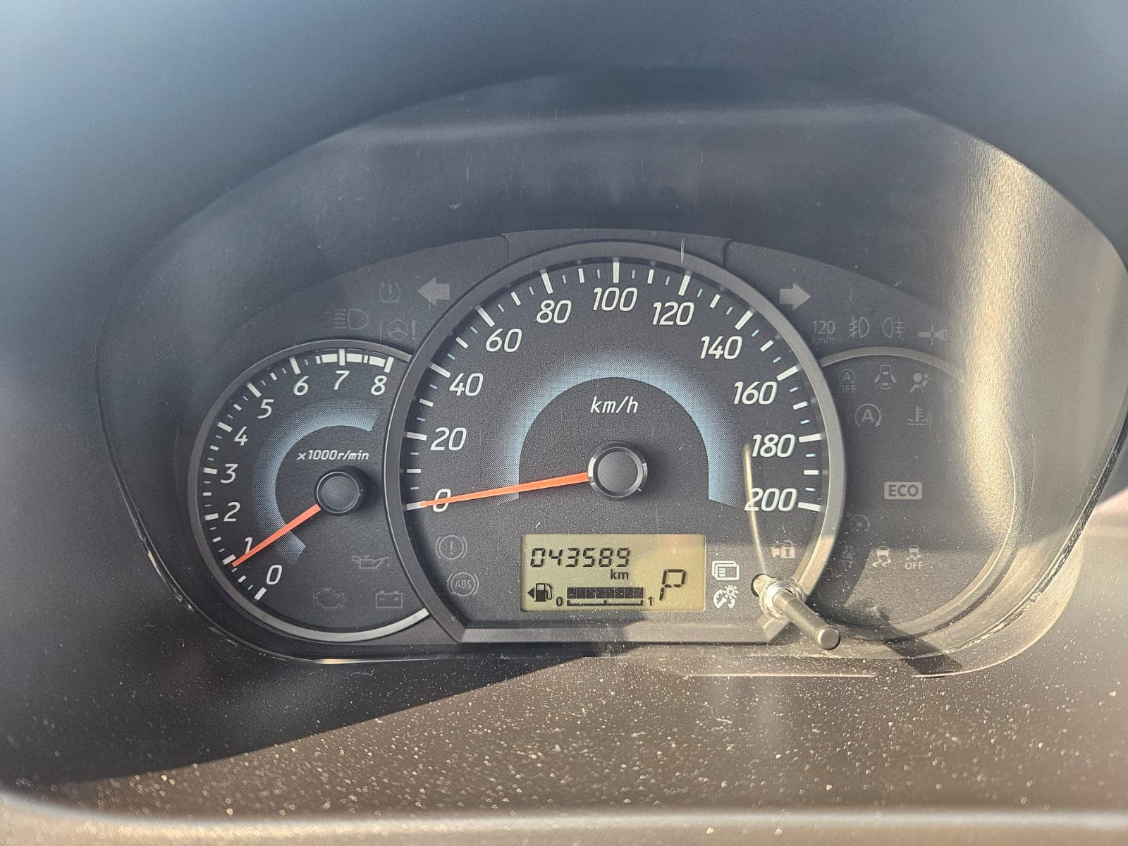 Nissan Sunny, 2016, 47,000 KM image 2