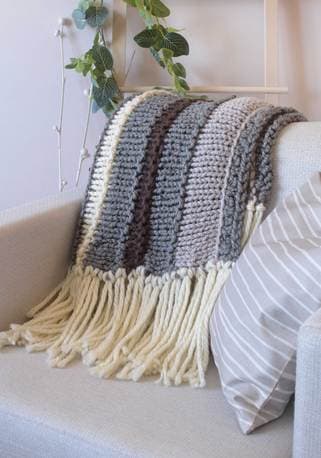 Chunky Throw Blanket image 3