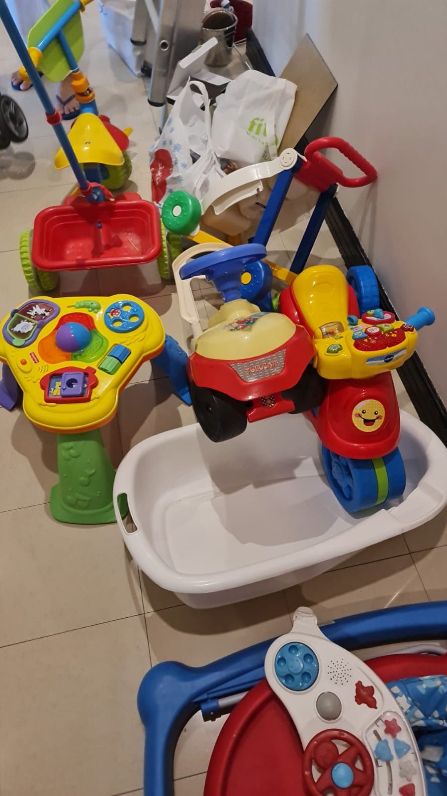baby bikes, bathtop and toys - For Sale in Bahrain