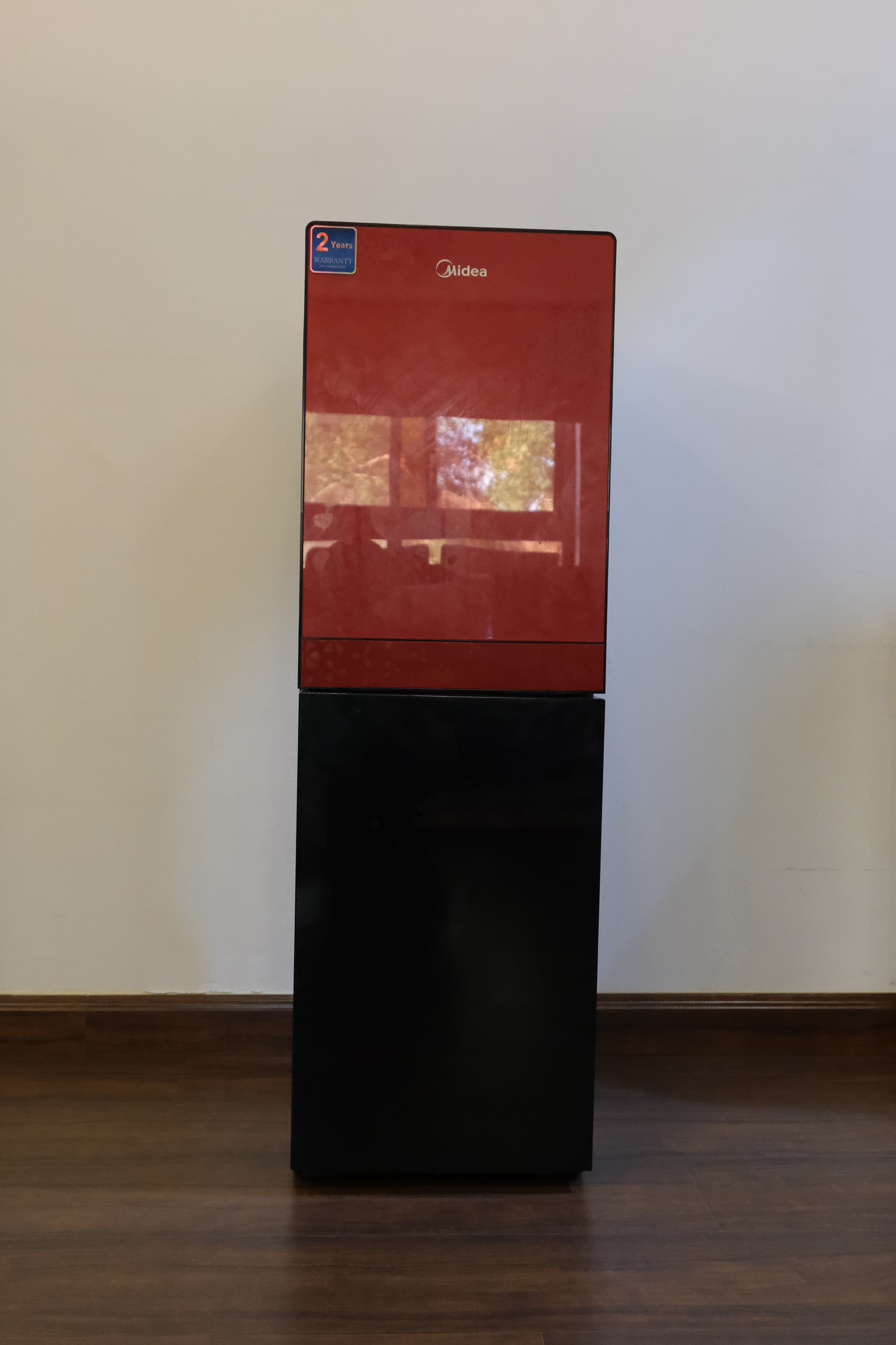 Midea Water Dispenser image 1