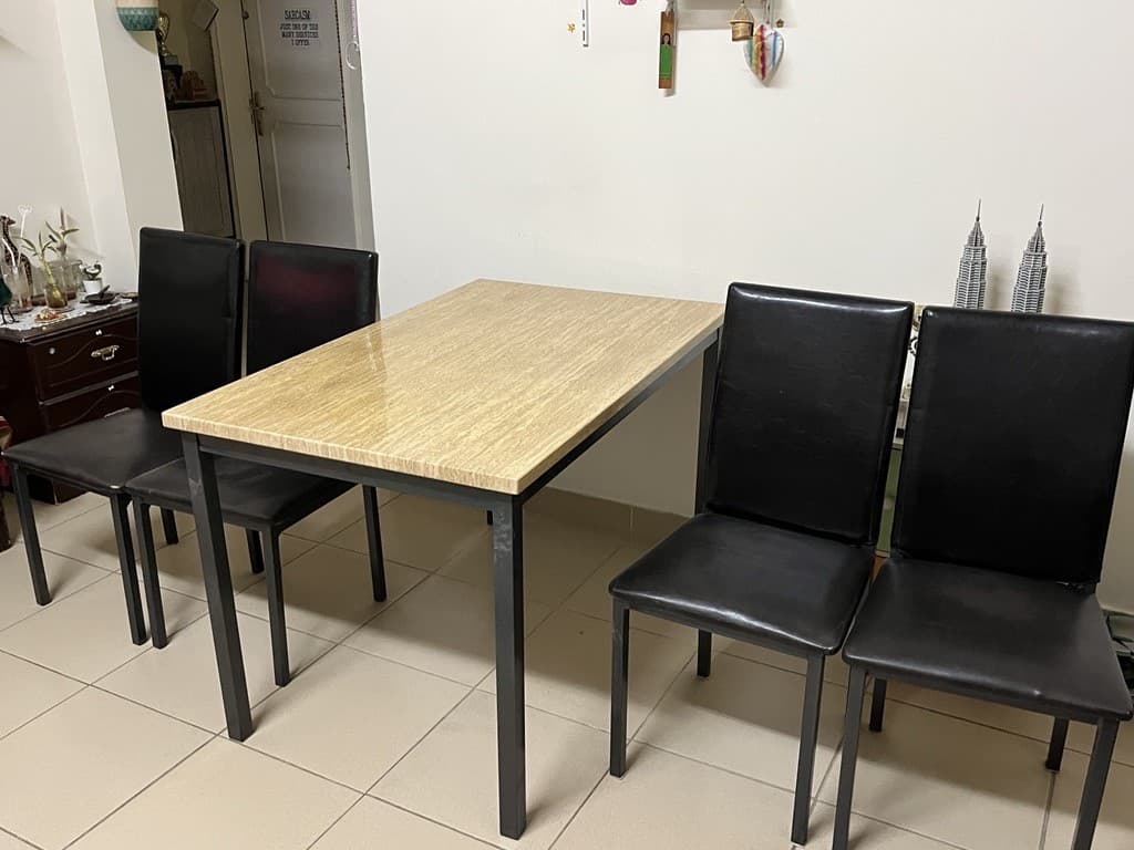 DINING TABLE WITH CHAIR image 1