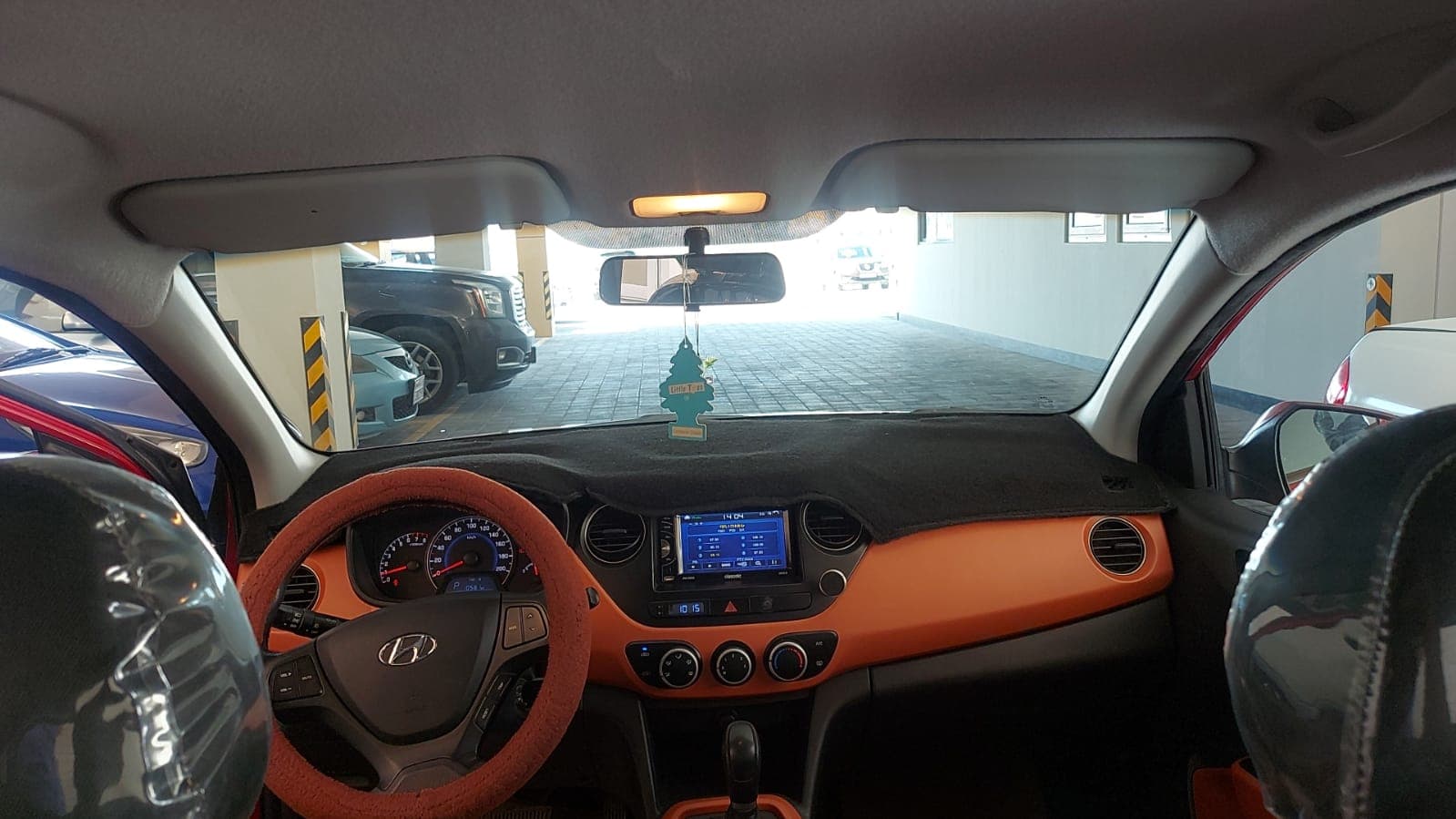 HYUNDAI gRAND i10- 2016 image 2