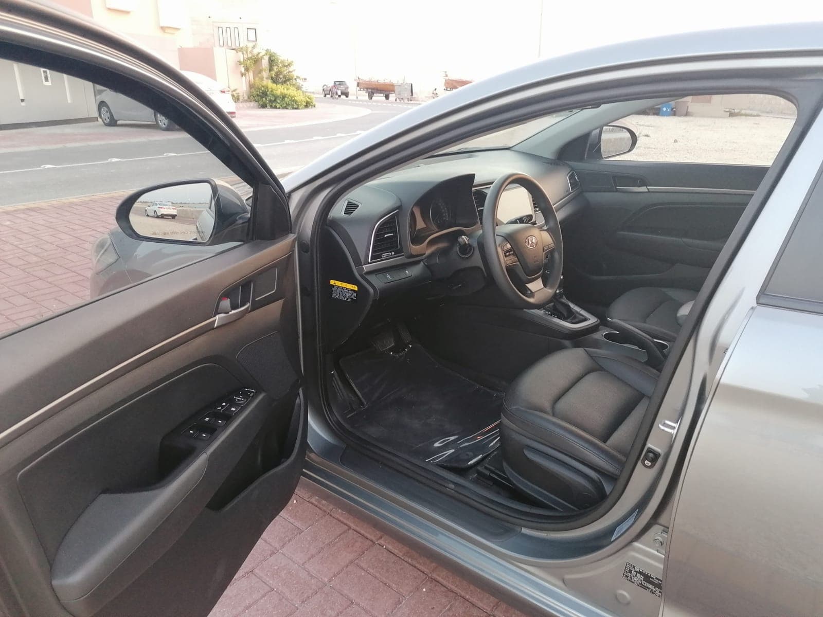 Hyundai Elantra 2018 image 5