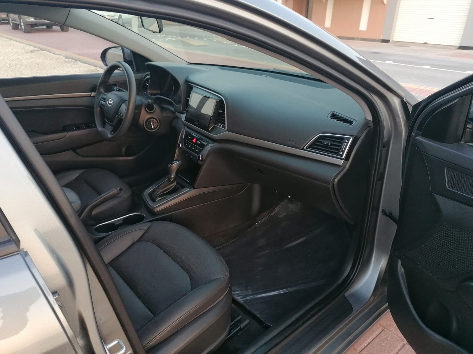 Hyundai Elantra 2018 image 7