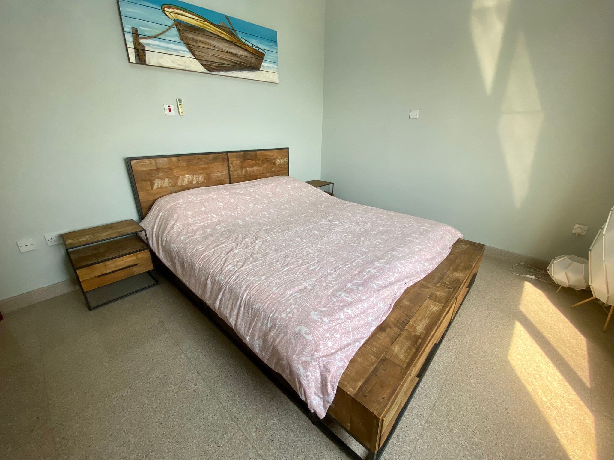 Beautiful Bedroom Set for Sale image 4
