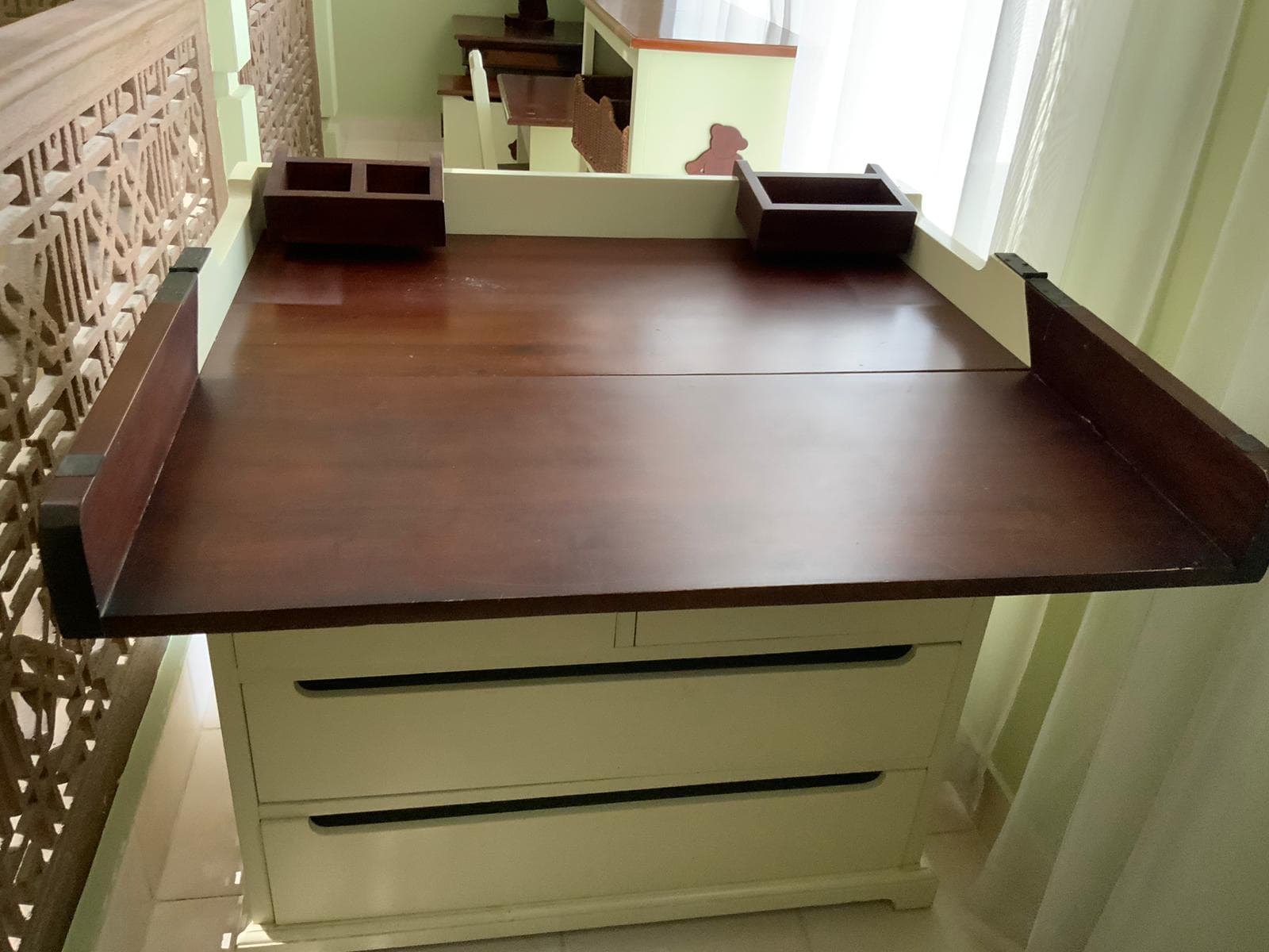 Chest of drawers/desk  image 2