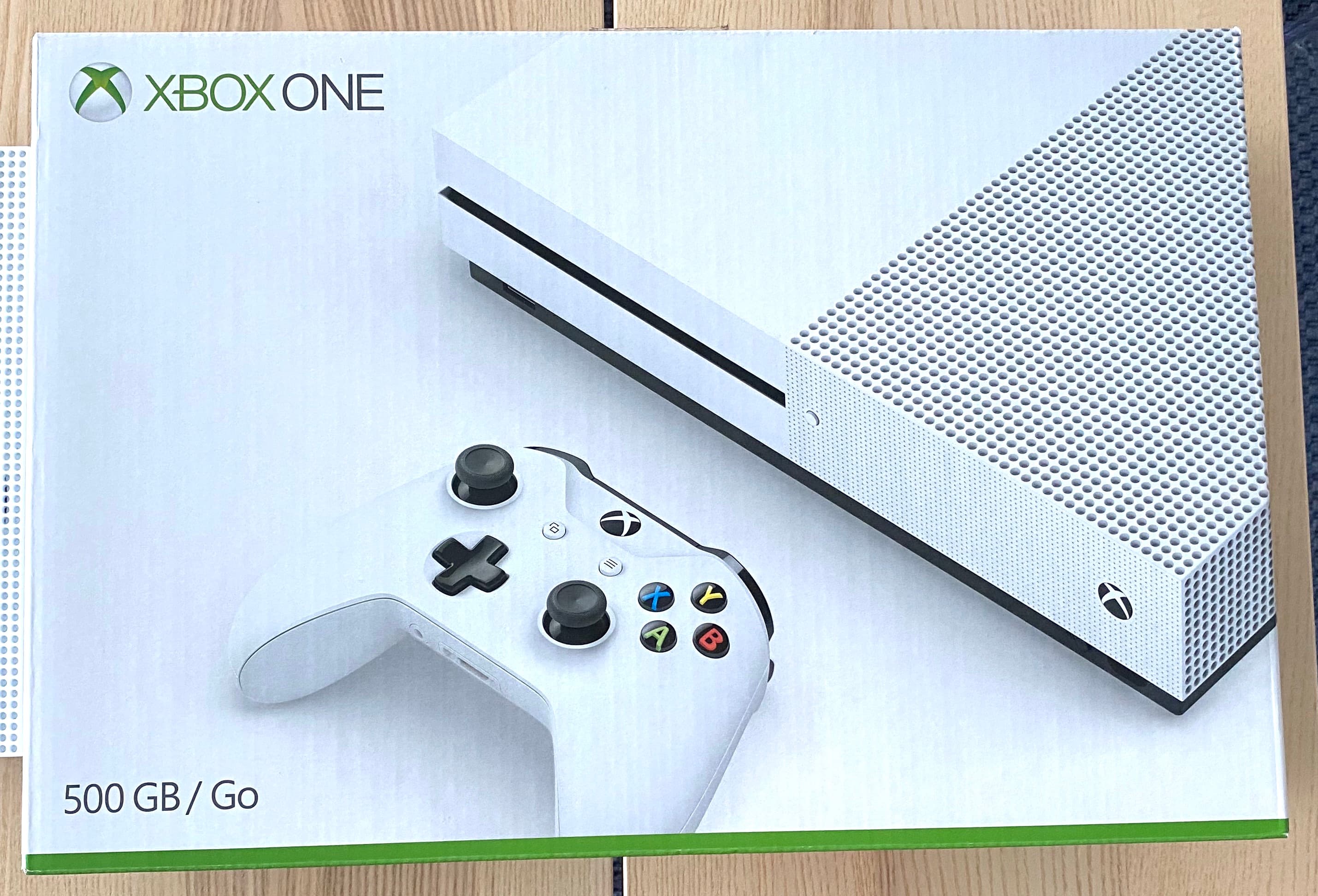 Xbox One 500GB + 4 Games image 3