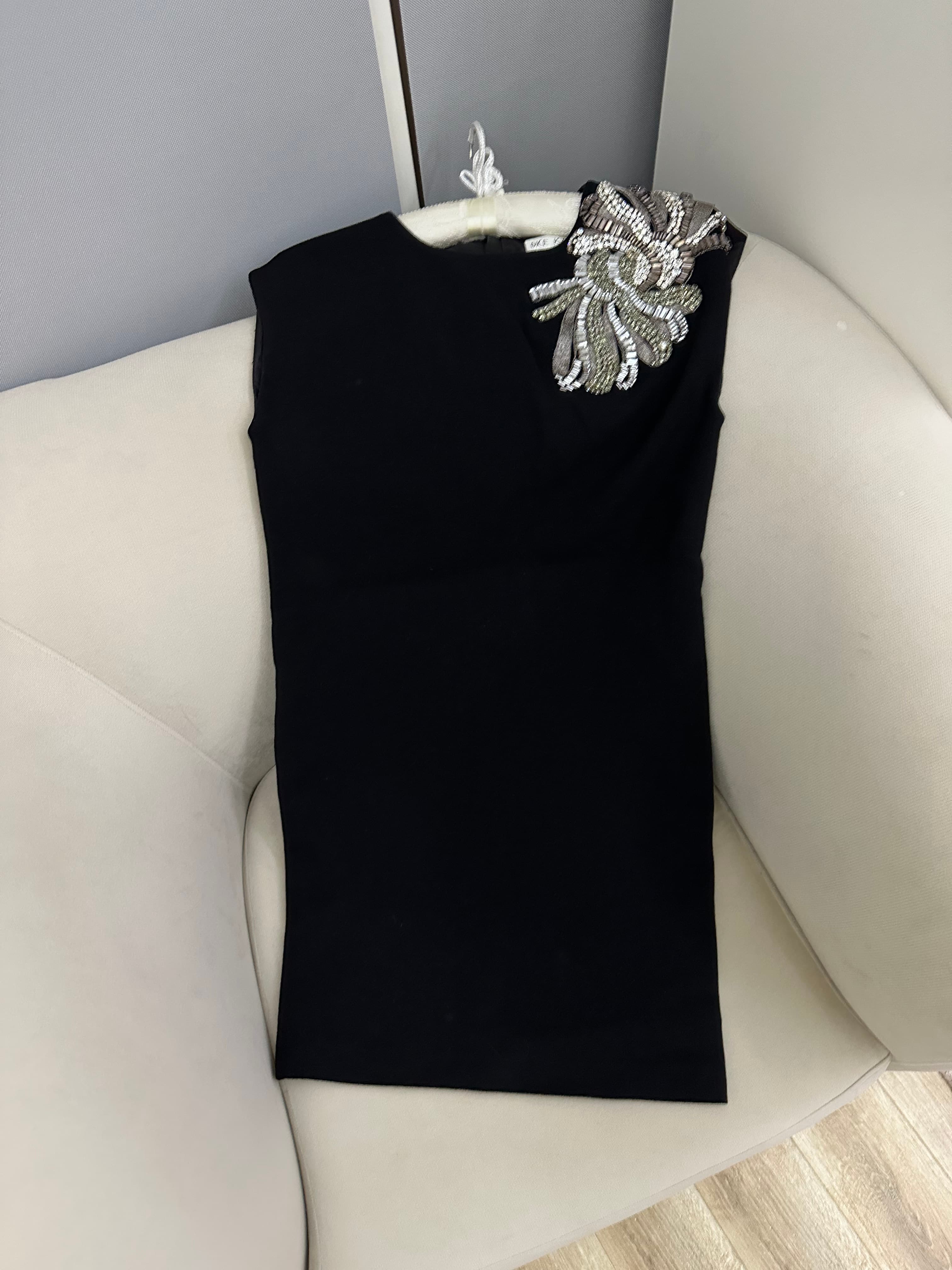 Dice kayek dress - For Sale in Bahrain