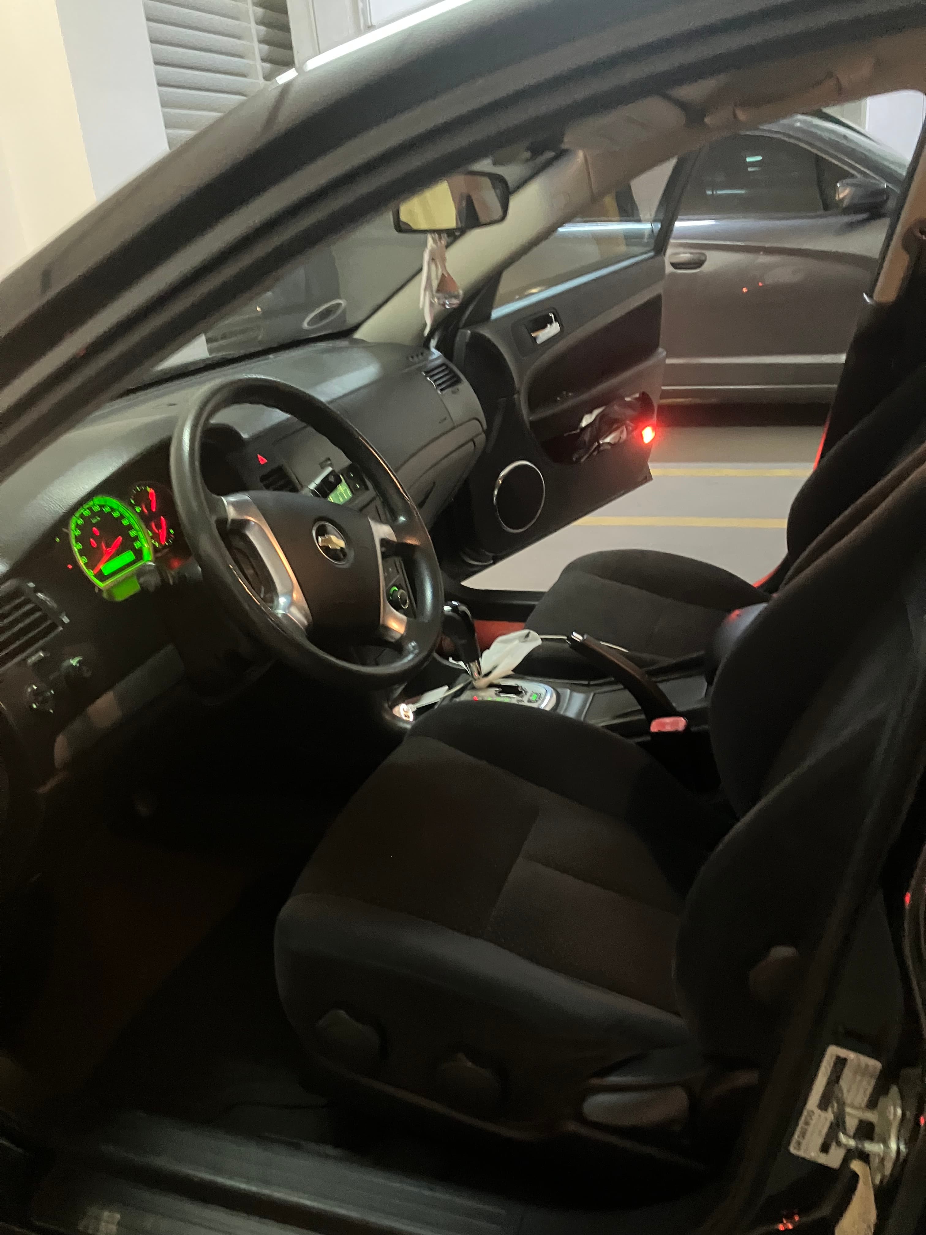 Chevrolet Epica image 2