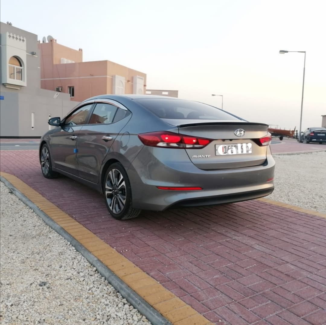 Hyundai Elantra 2018 - For Sale in Bahrain