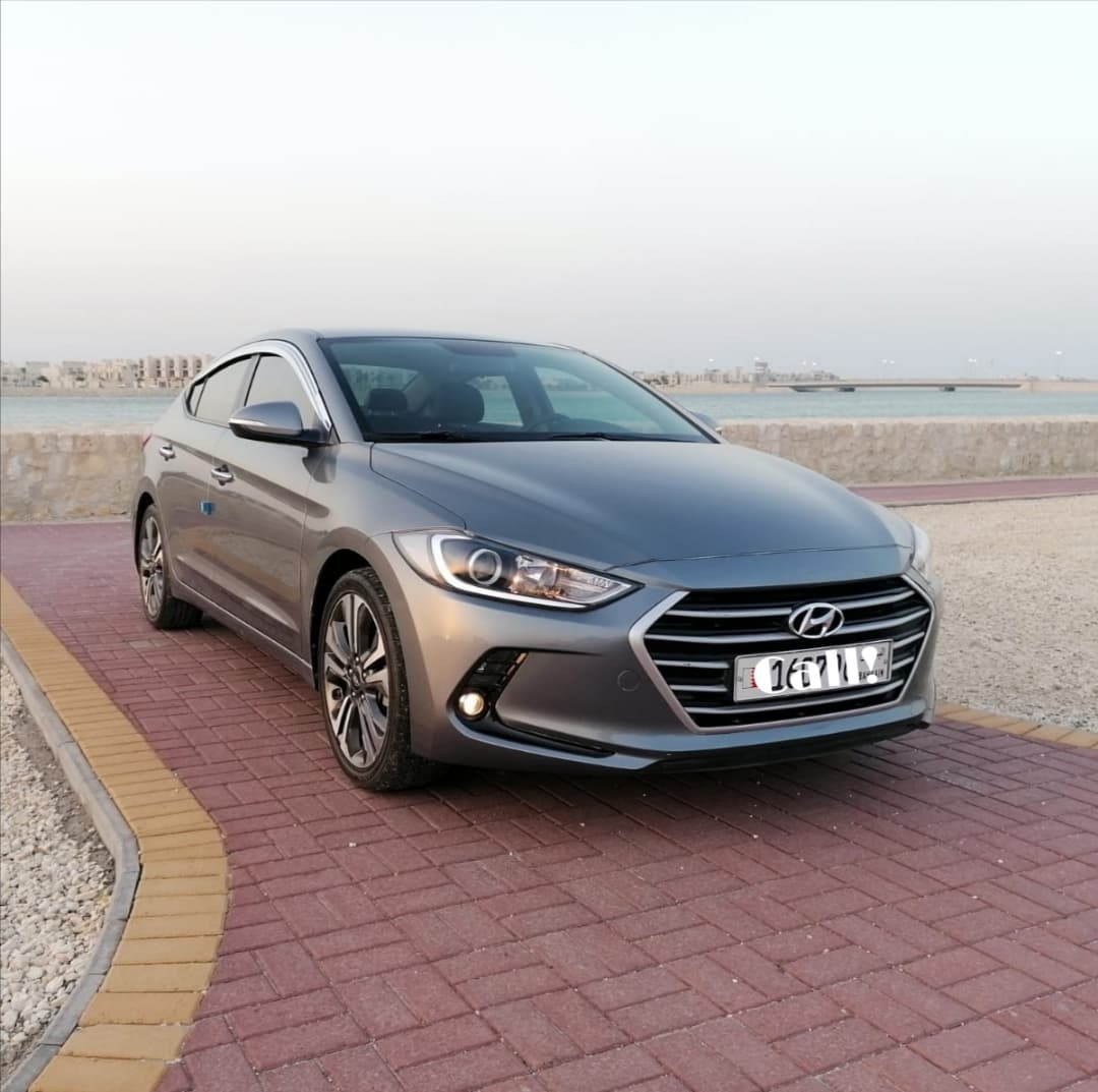 Hyundai Elantra 2018 image 2