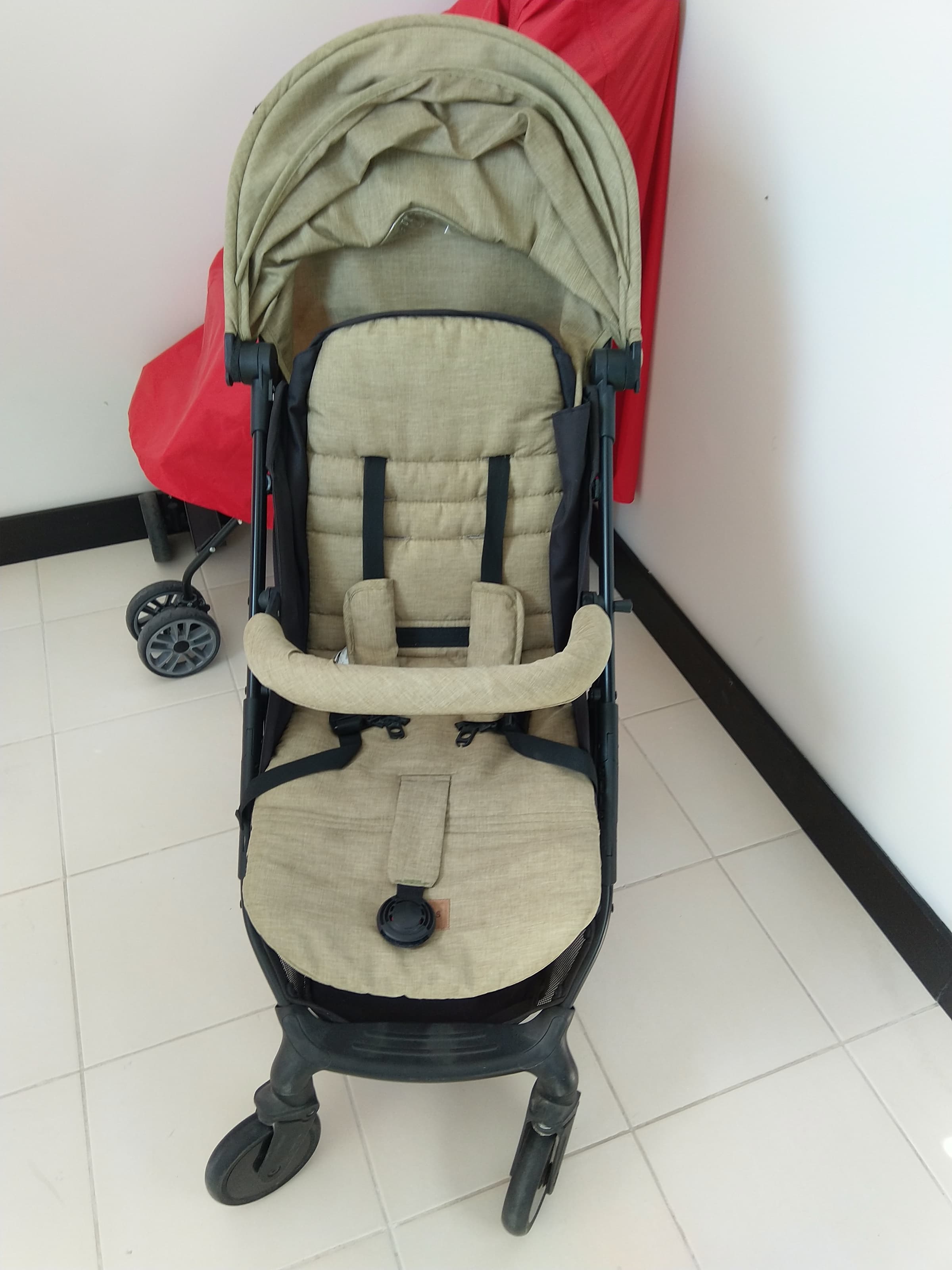 Stroller image 1