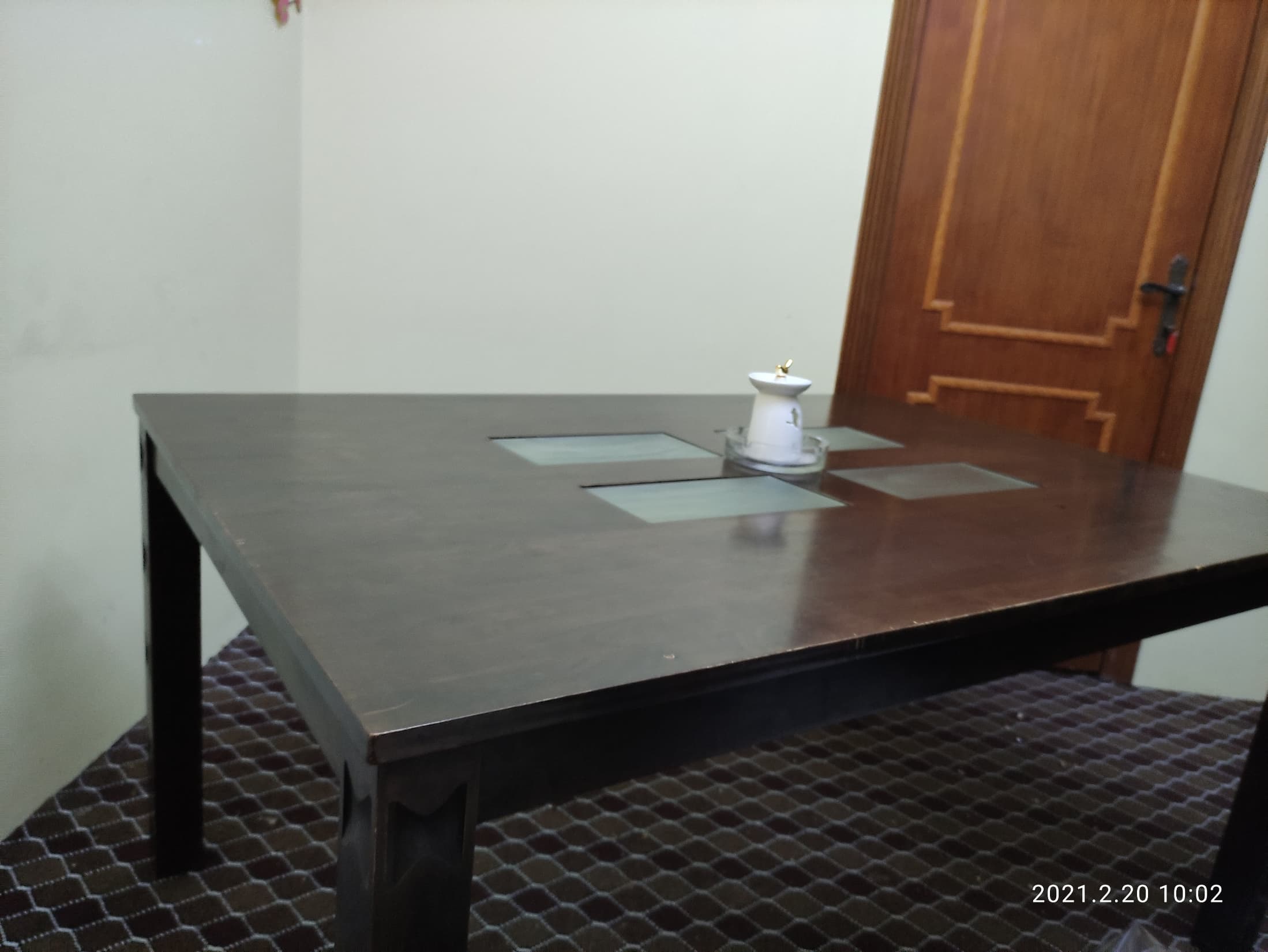 6 Seater Dinning Table image 5
