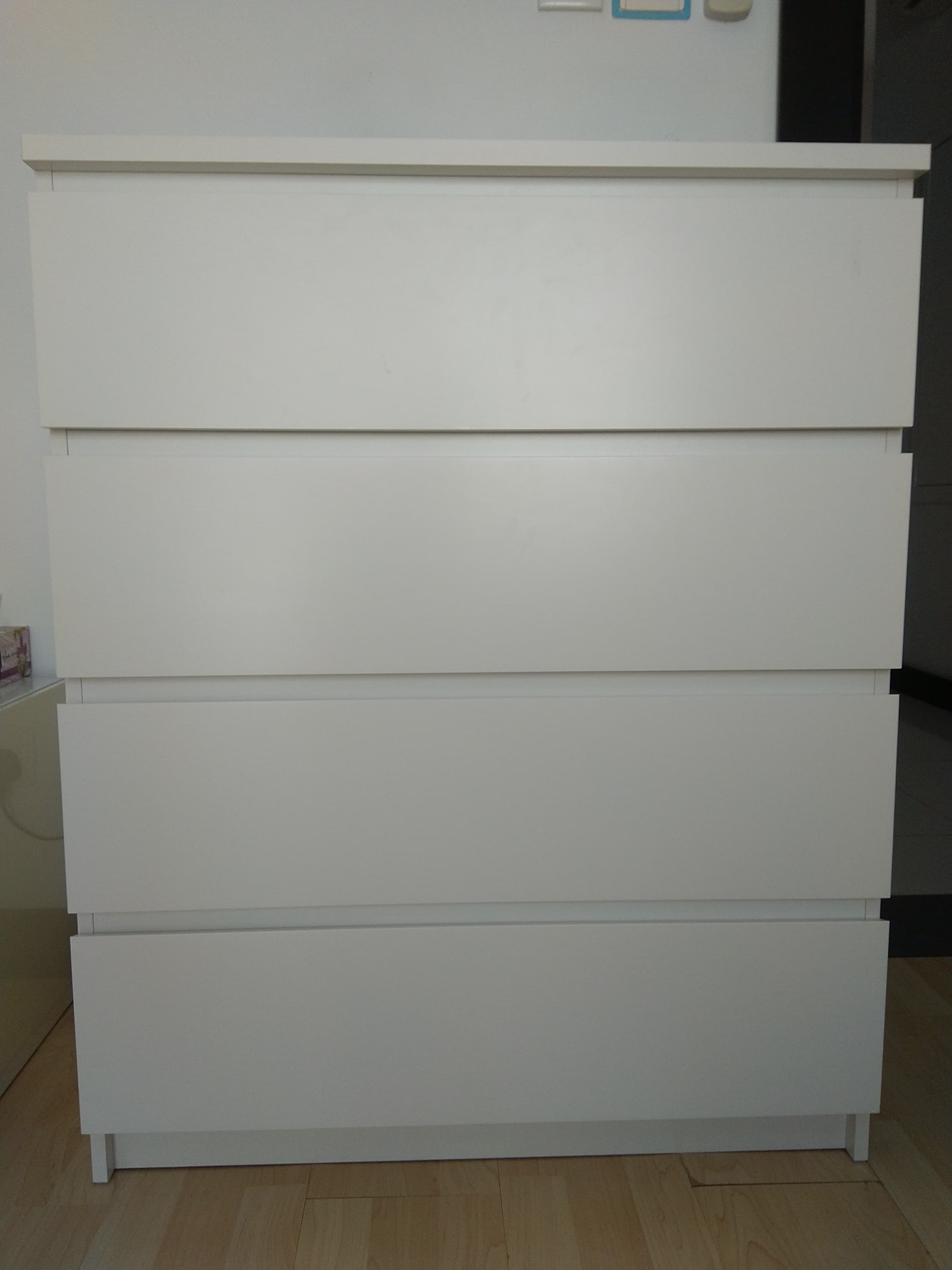 IKEA chest of drawers - For Sale in Bahrain