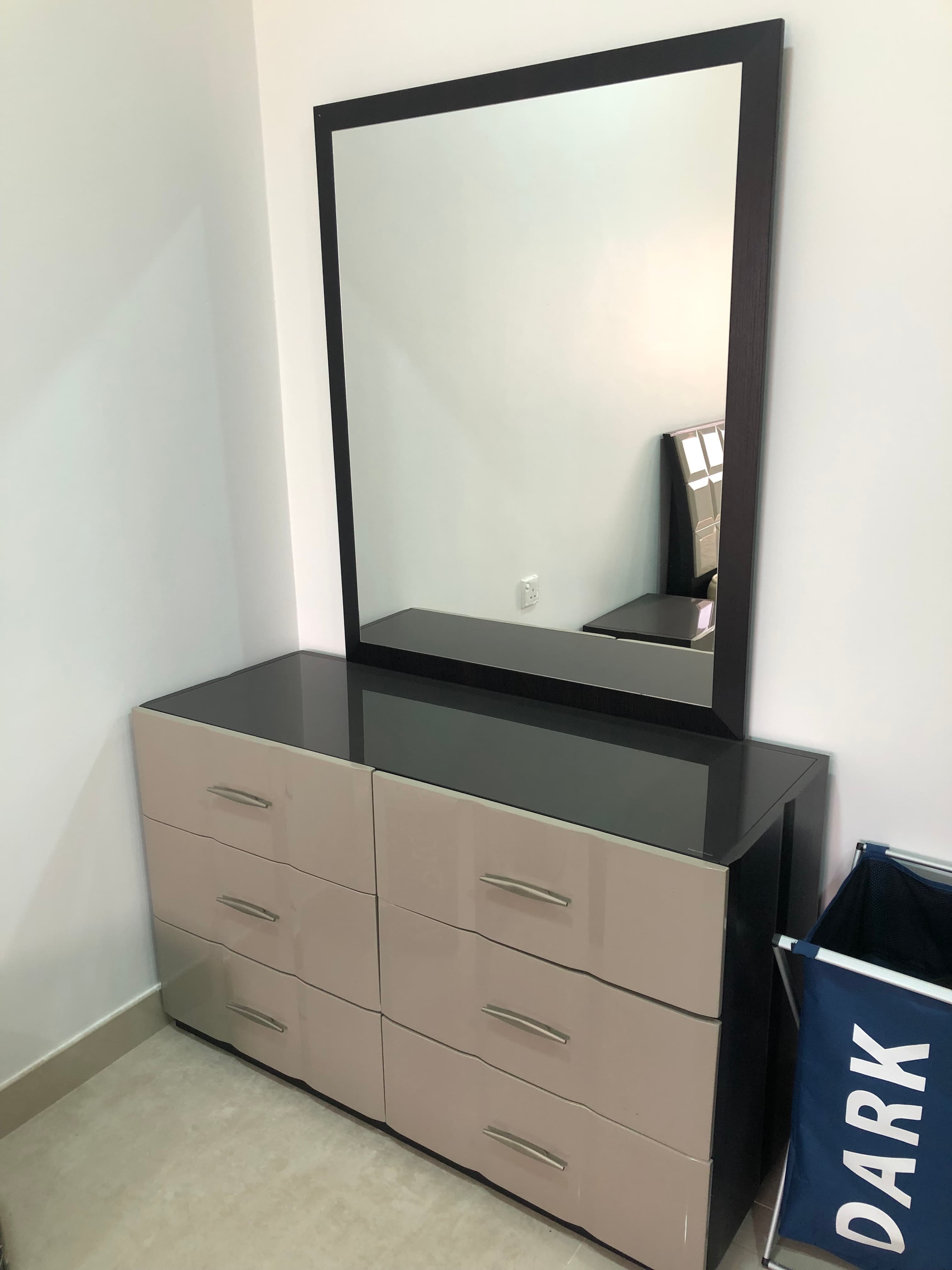 Drawer Dresser with Mirror  - For Sale in Bahrain