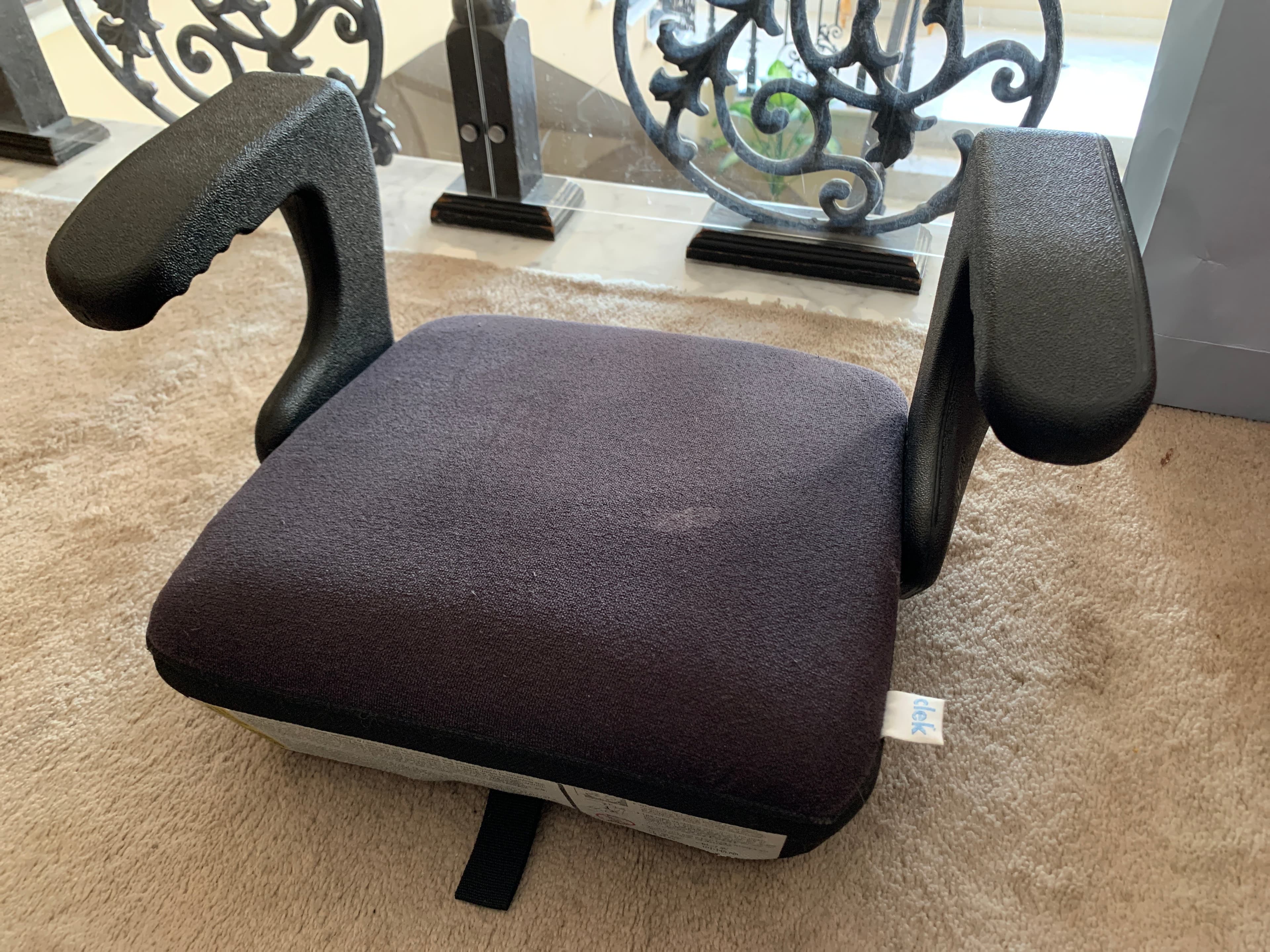 booster chair image 1