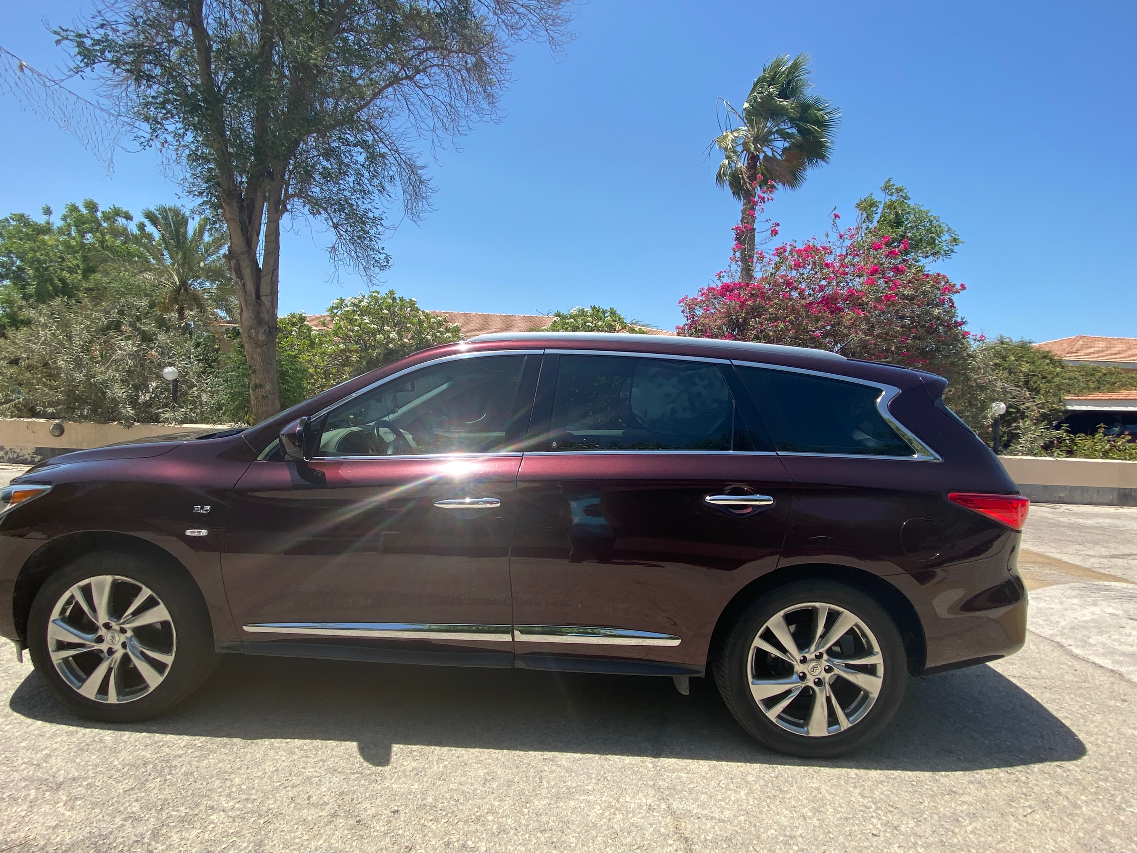 Infiniti QX 60-2015 image 1