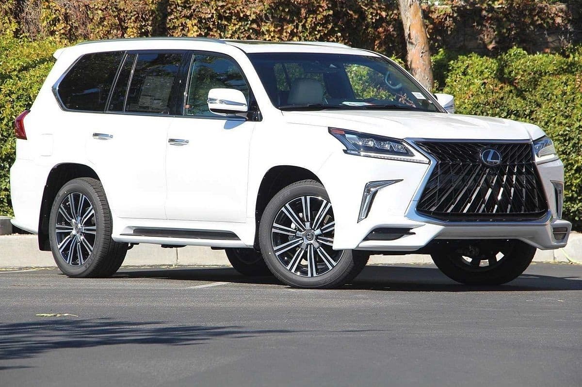 Lexus Gcc Lx570 Sport Petrol image 1