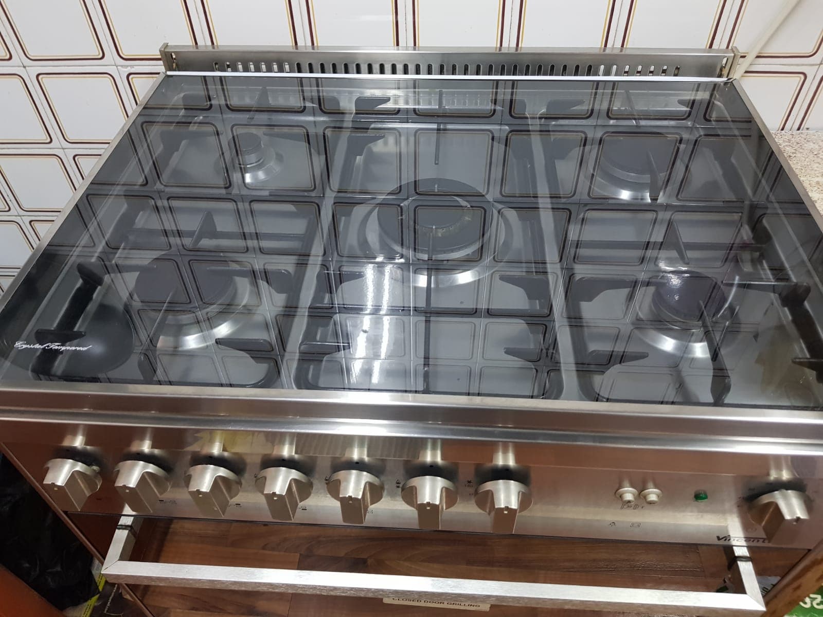 Cooking Range Oven 5 burner image 4