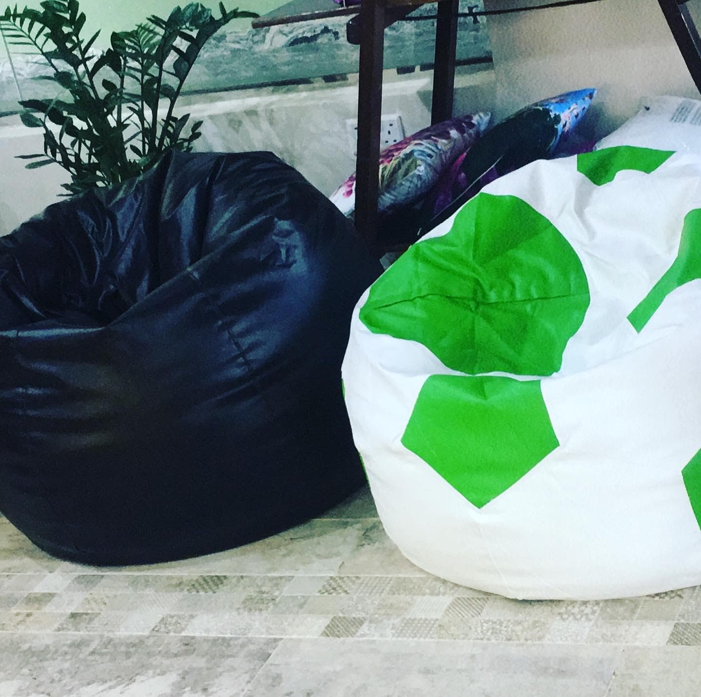 Bean bag chair image 9