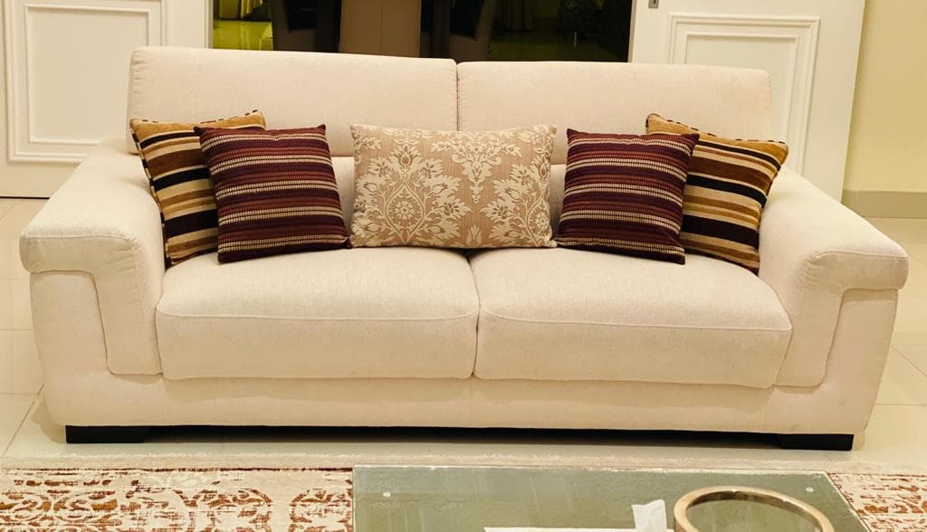 Sofa - 5 seater  image 2