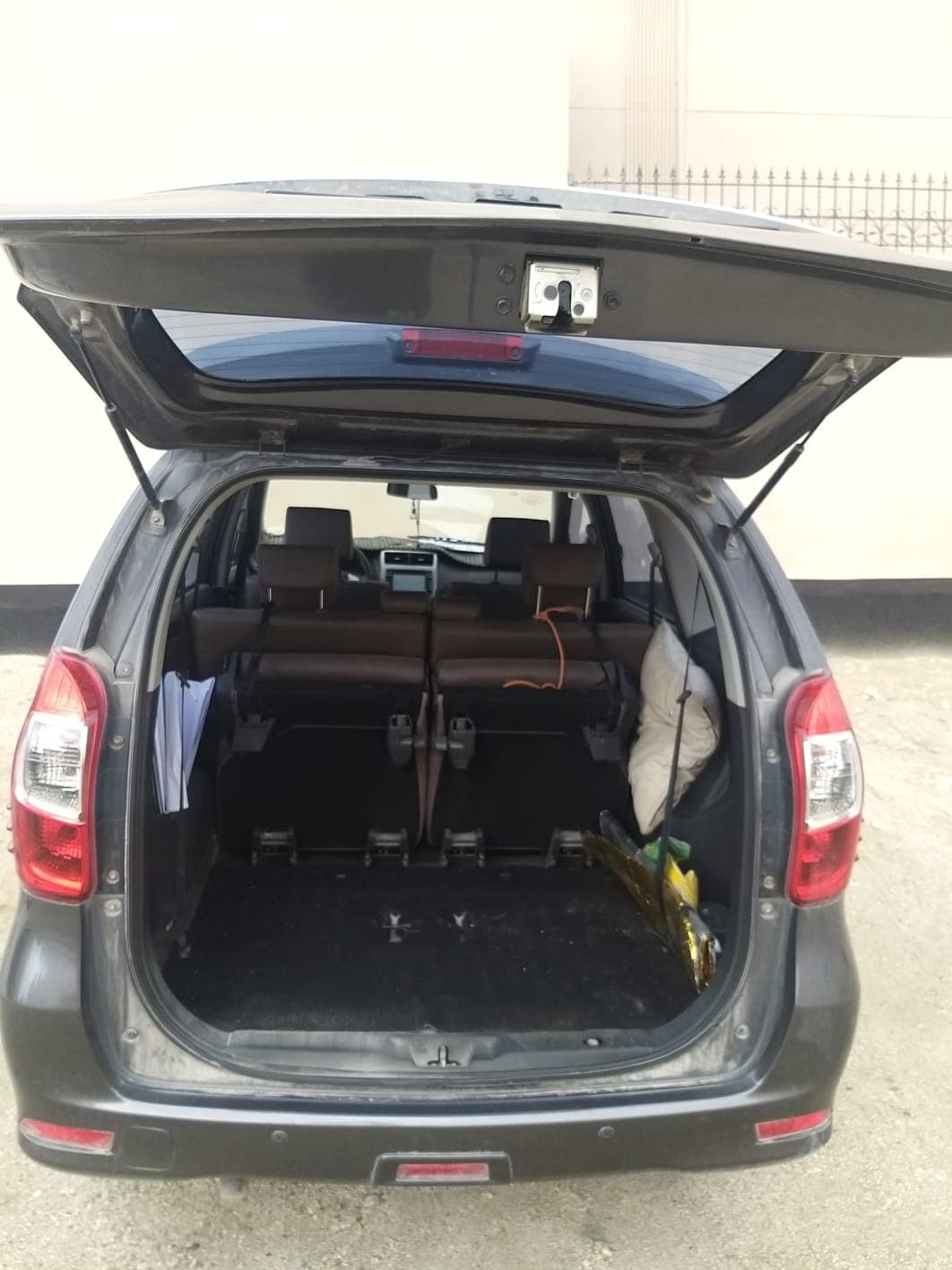 Car sale TOYOTA AVANZA 2017 image 5