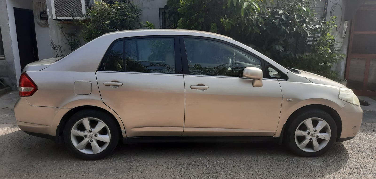 Nissan Tiida  2009 Sale image 2