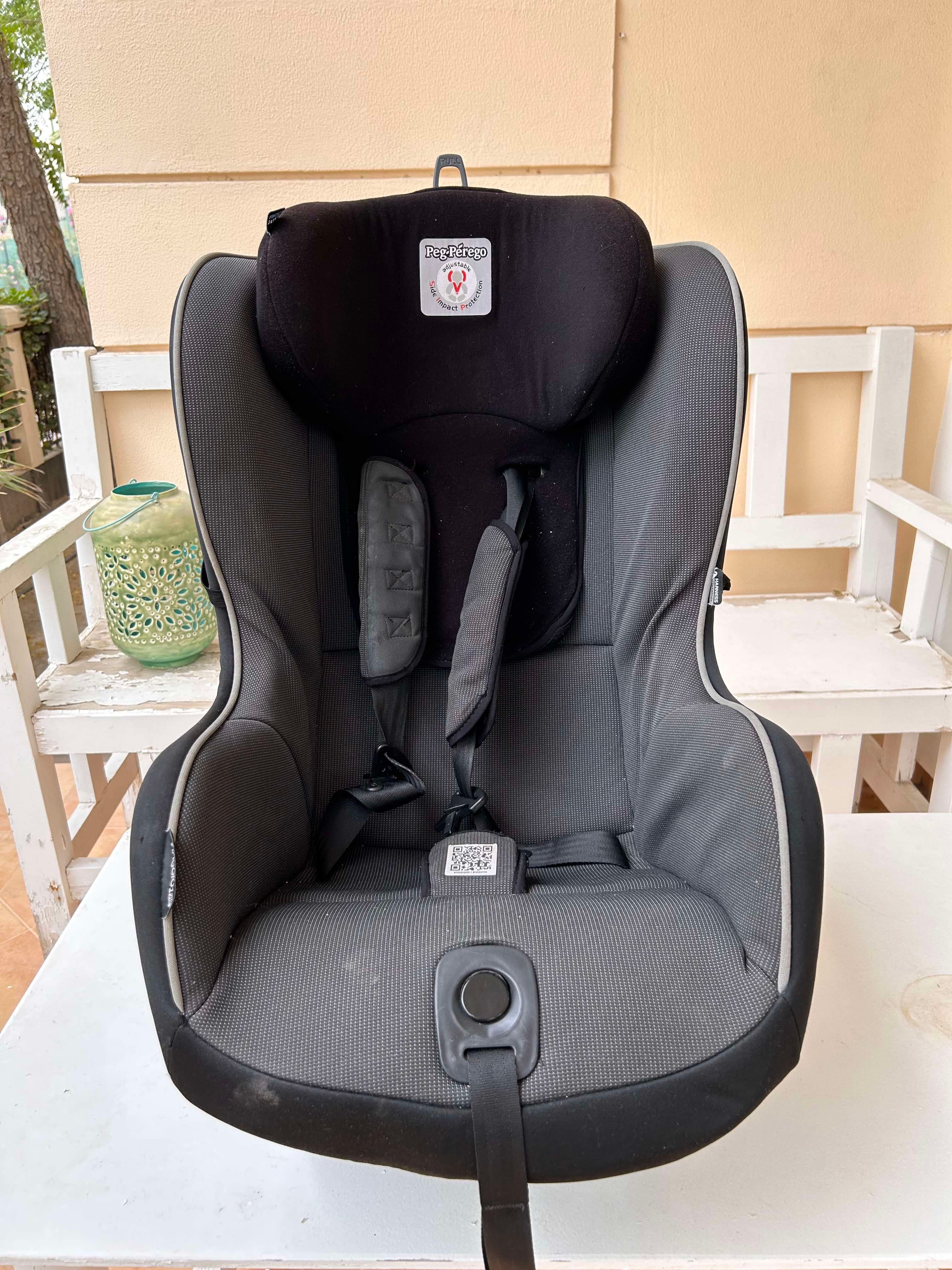 Baby Car Seat - For Sale in Bahrain