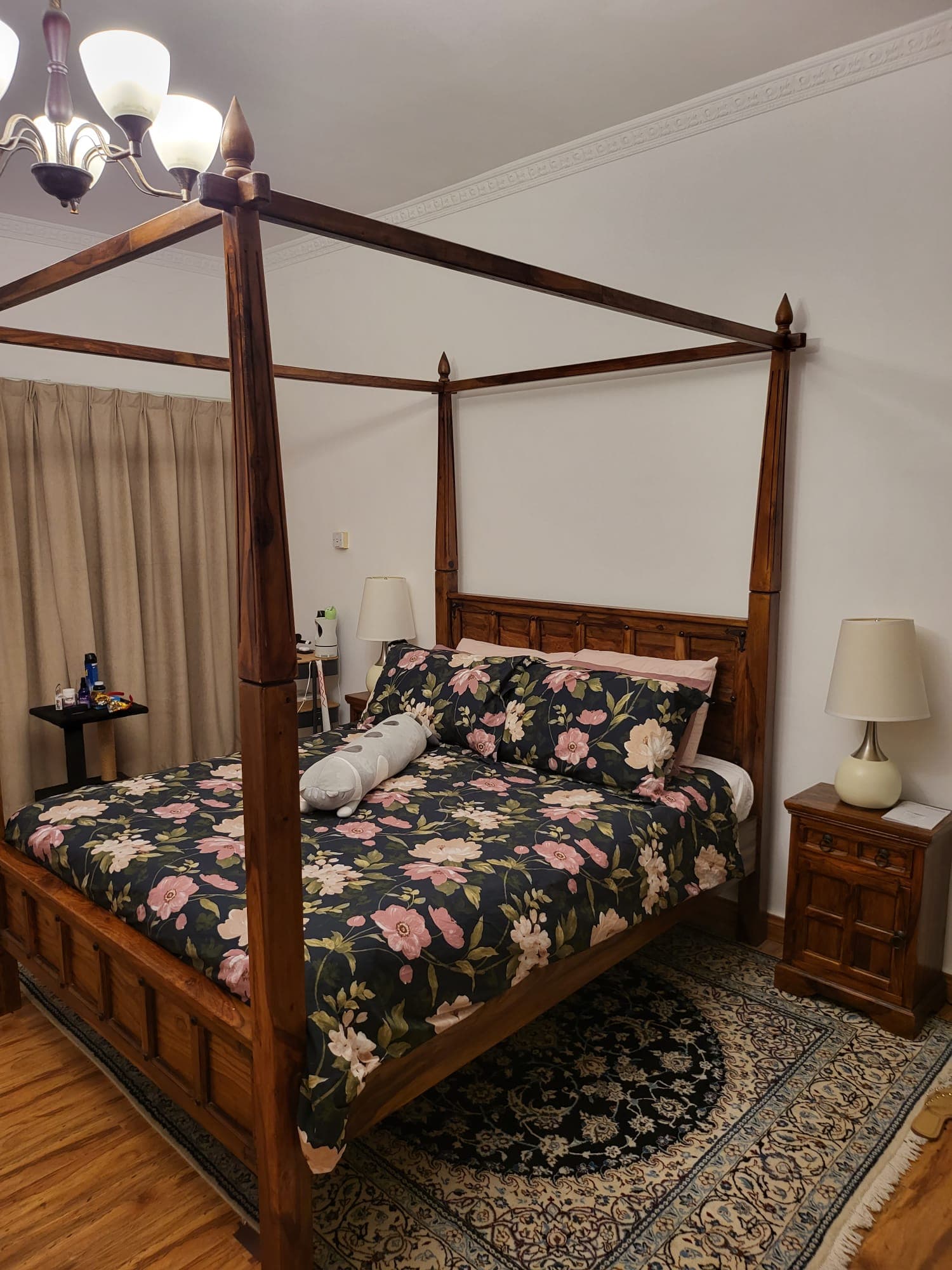 King size 4 poster bed image 3