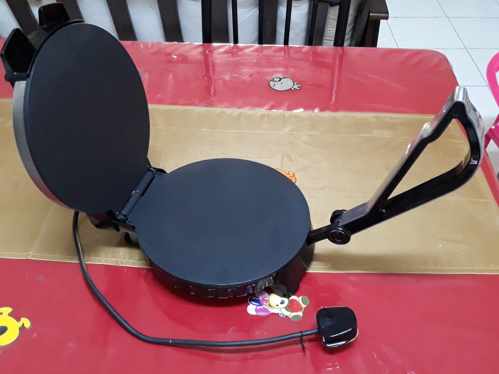 Roti/Chapati maker image 2