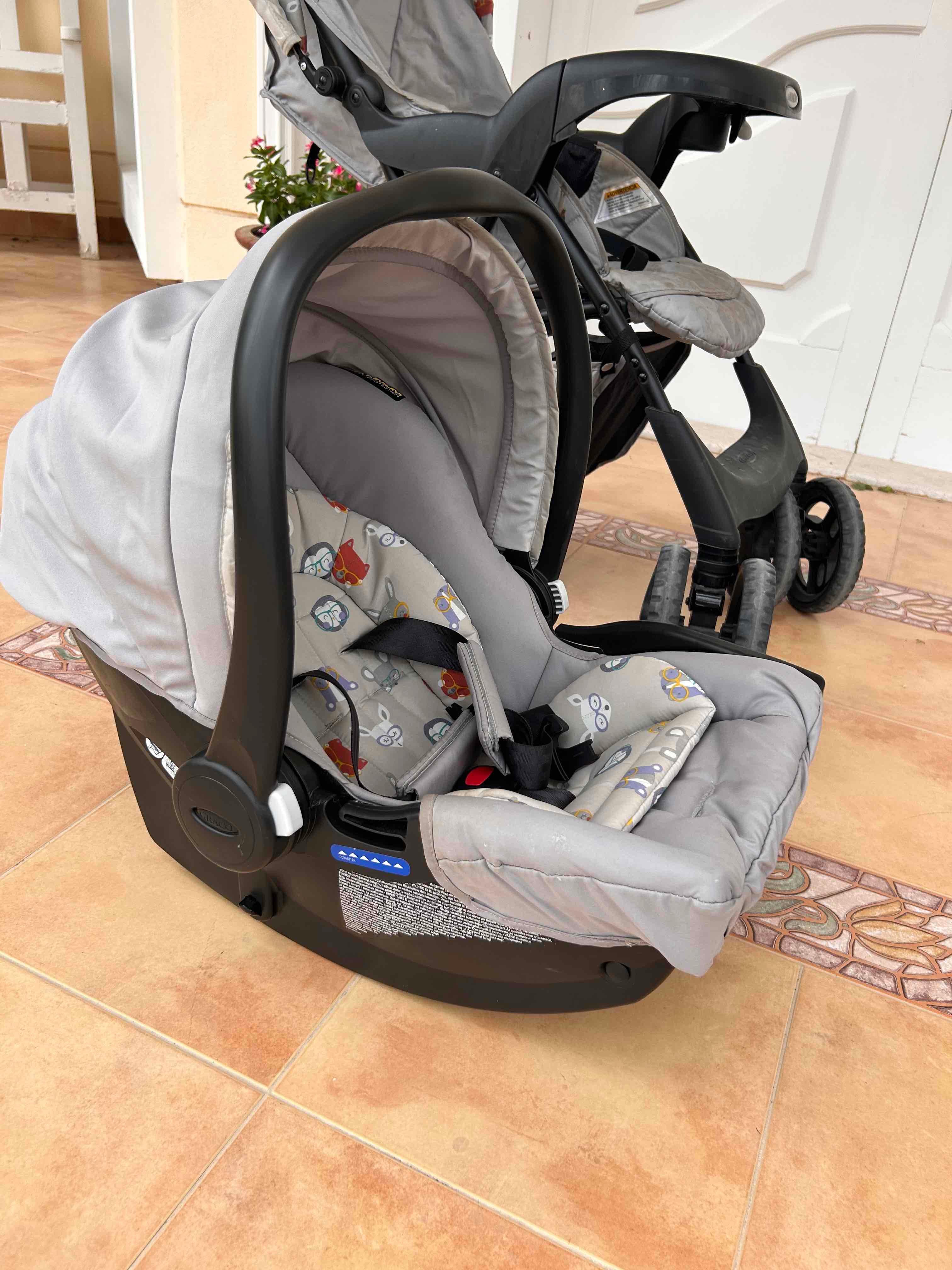Baby stroller and car seat image 4