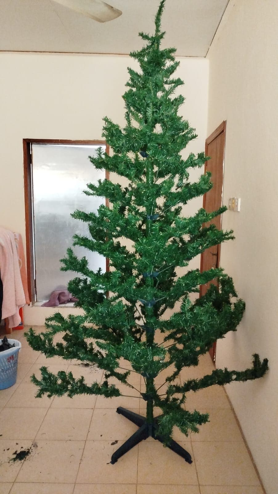 Christmas Tree  - For Sale in Bahrain