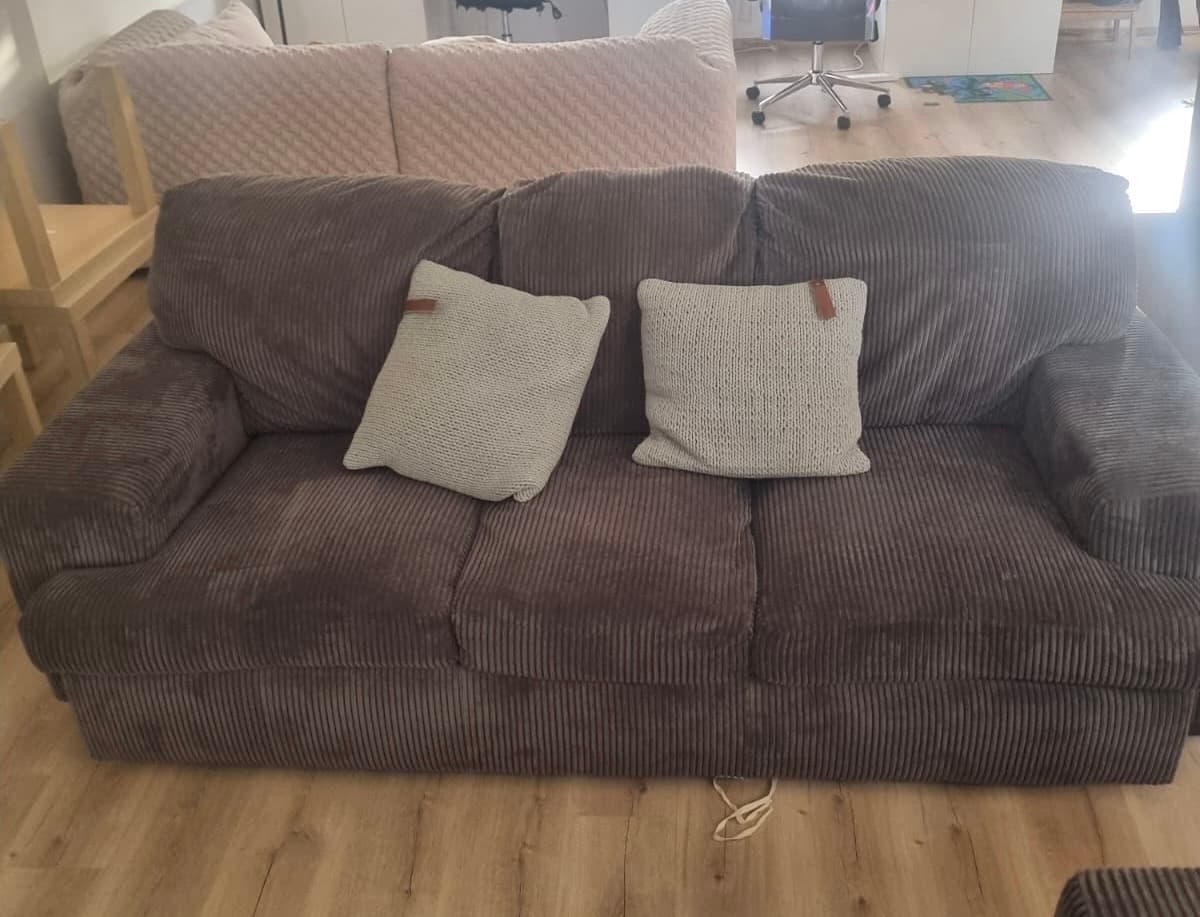 Home Centre Sofa Set - For Sale in Bahrain